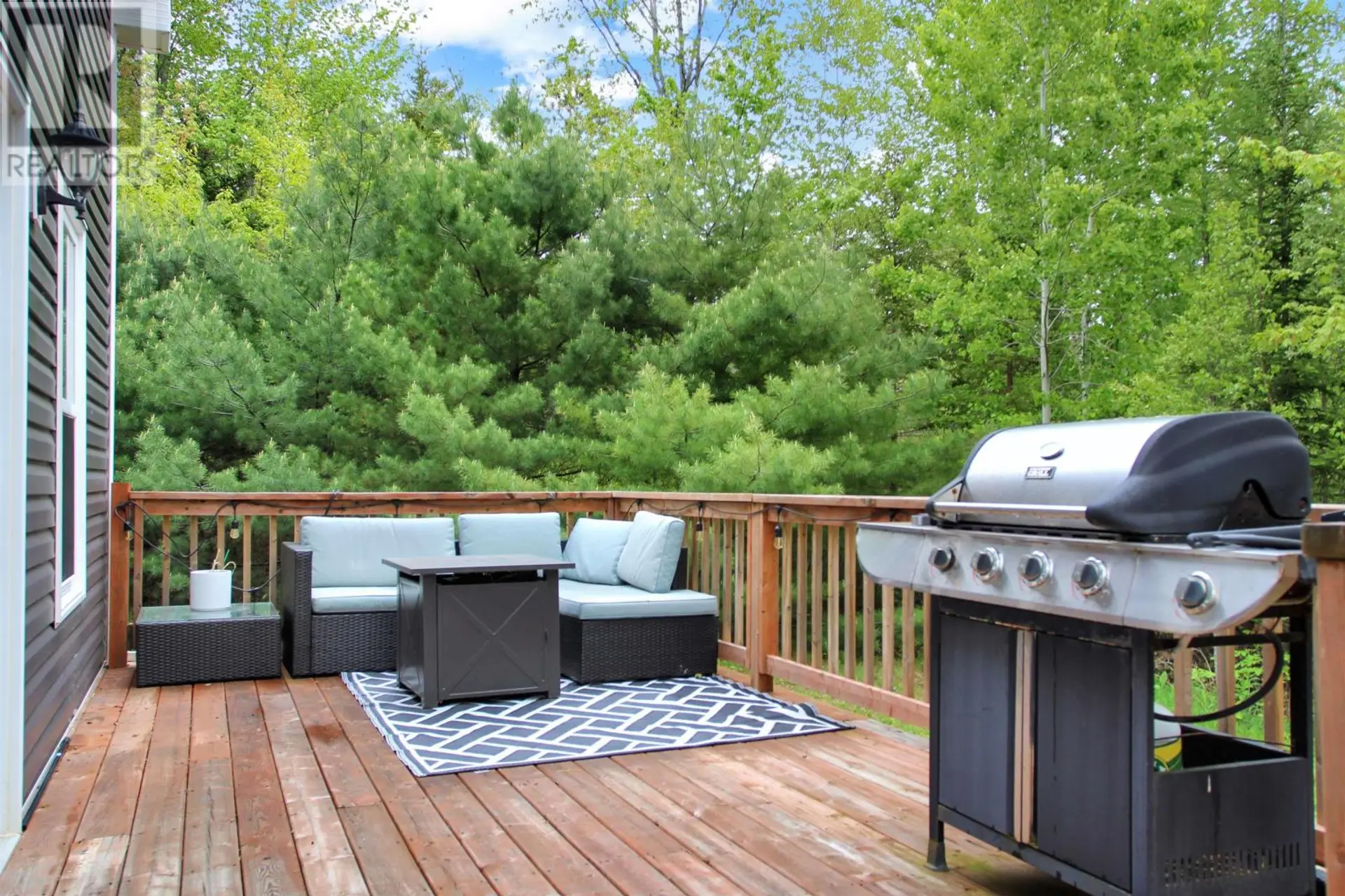 1228 Middle Road - Image 4