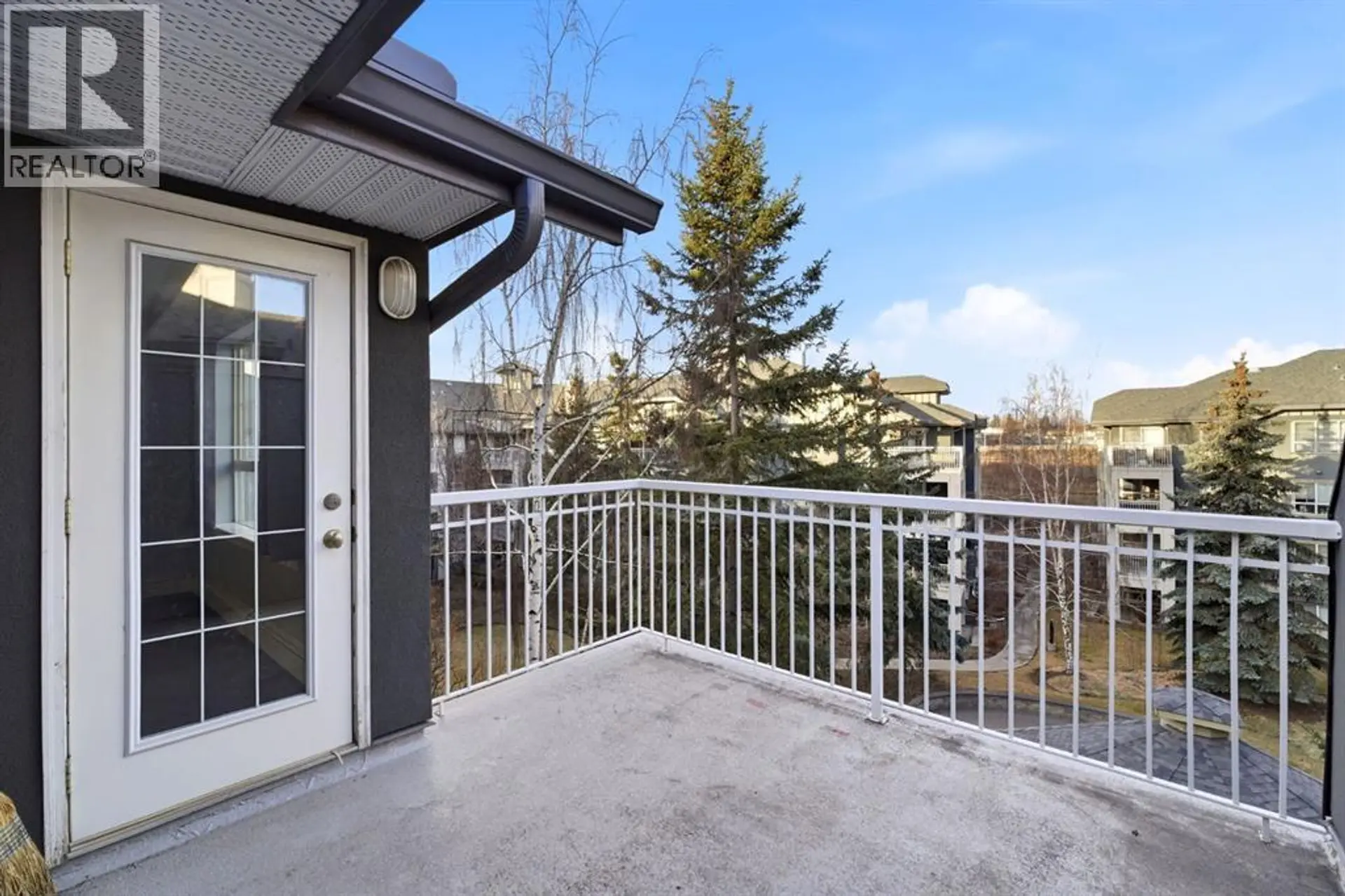 #426 35 Richard Court SW - Image 15