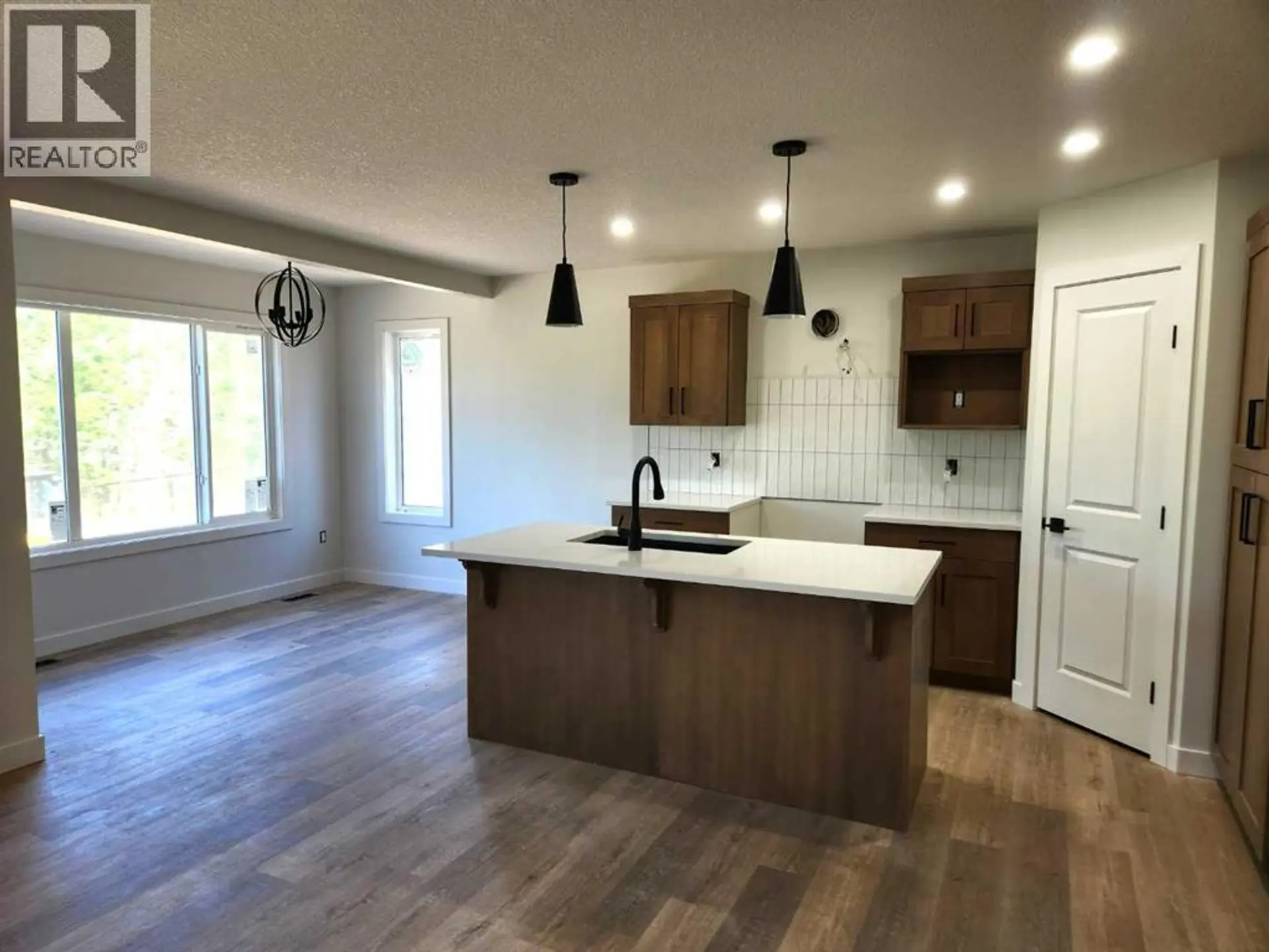 10506 134A Avenue - Image 2