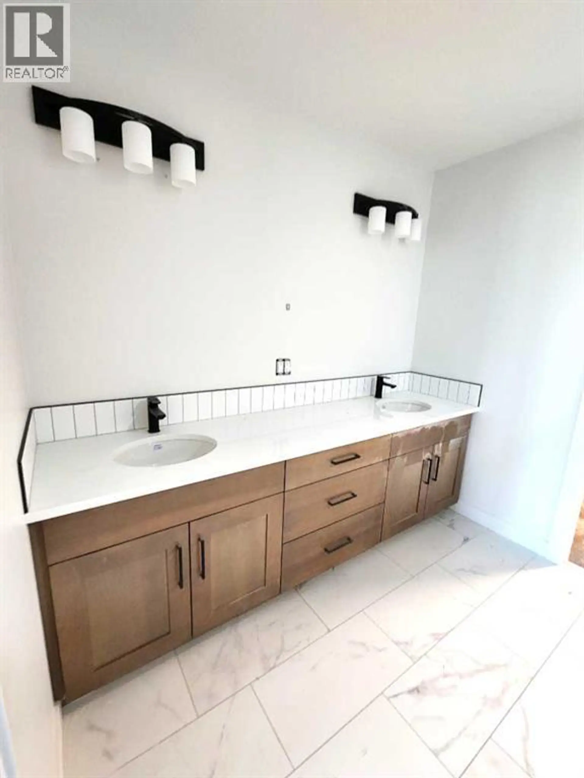 10506 134A Avenue - Image 6