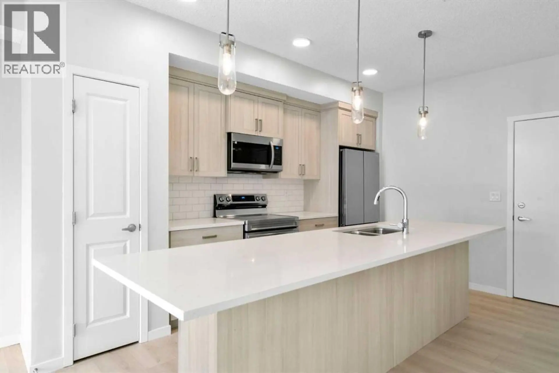 #4210 550 Belmont Street SW - Image 4