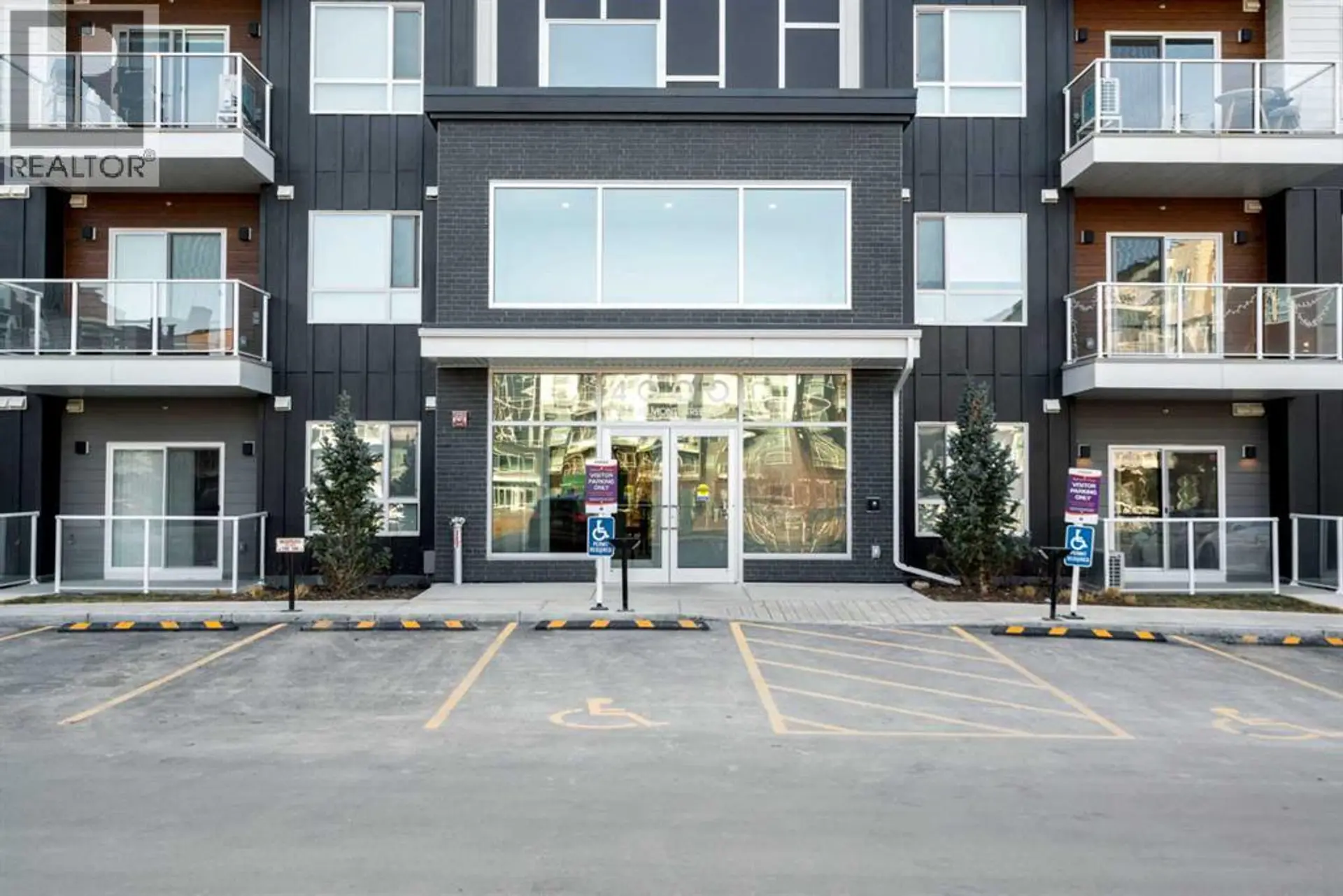 #4210 550 Belmont Street SW - Image 2
