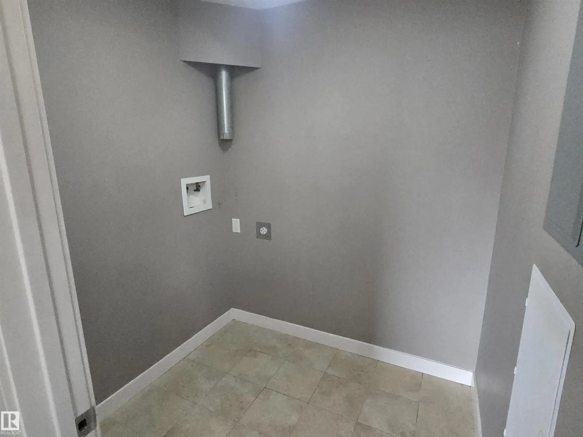 #314 2207 44 AV NW - Image 11