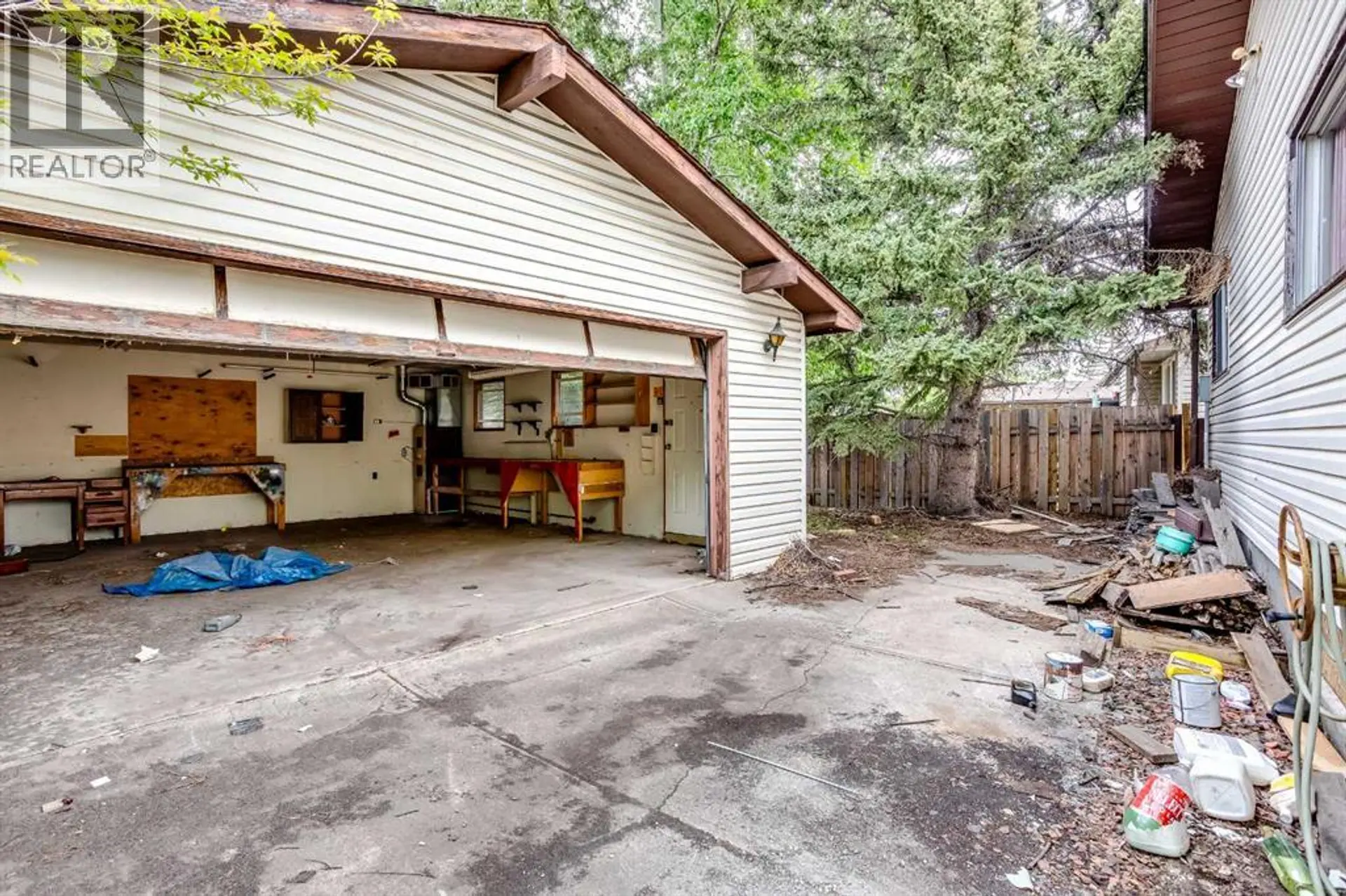 608 Aboyne Crescent NE - Image 8