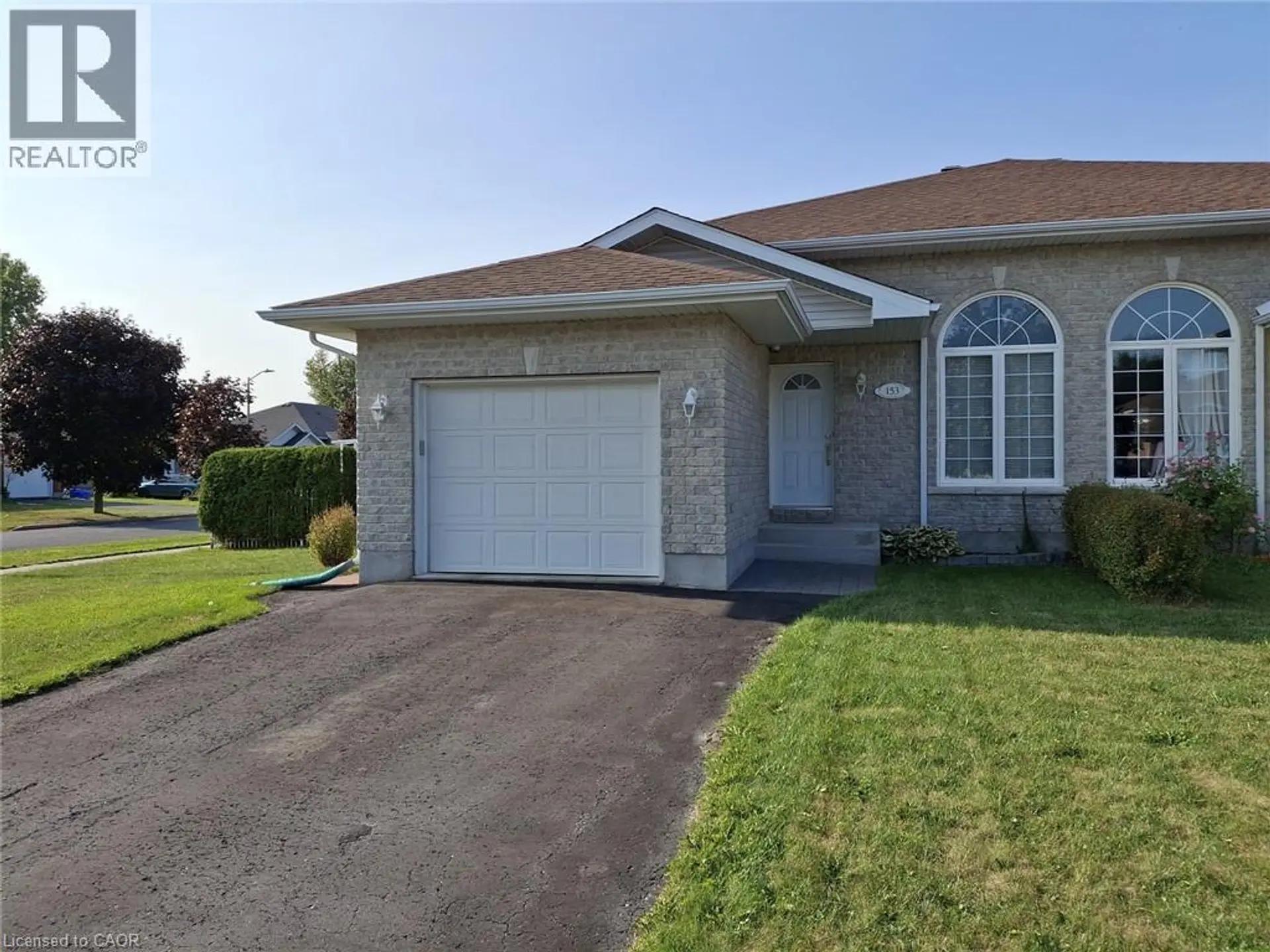153 HERITAGE Place - Image 1