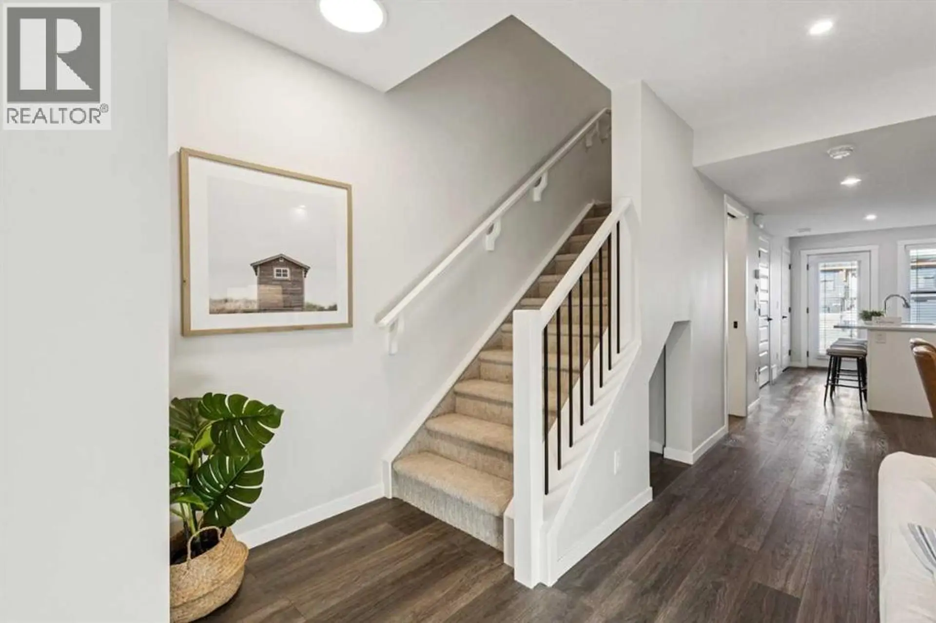 #109 63 Belmont Passage SE - Image 12