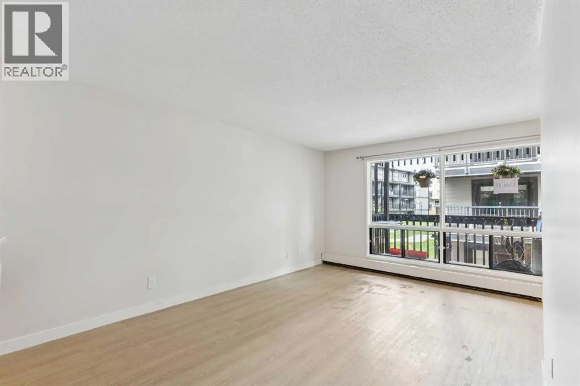#17 3519 49 Street NW - Image 8