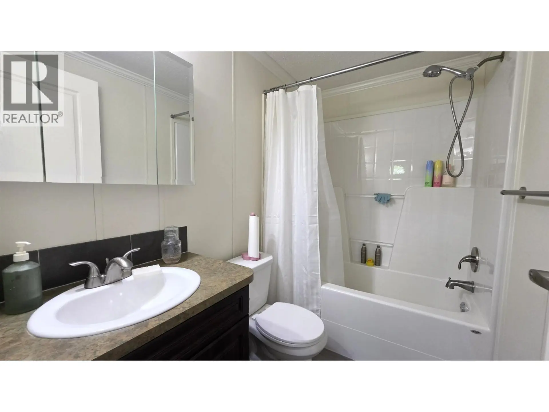 326 N BLACKBURN ROAD - Image 10
