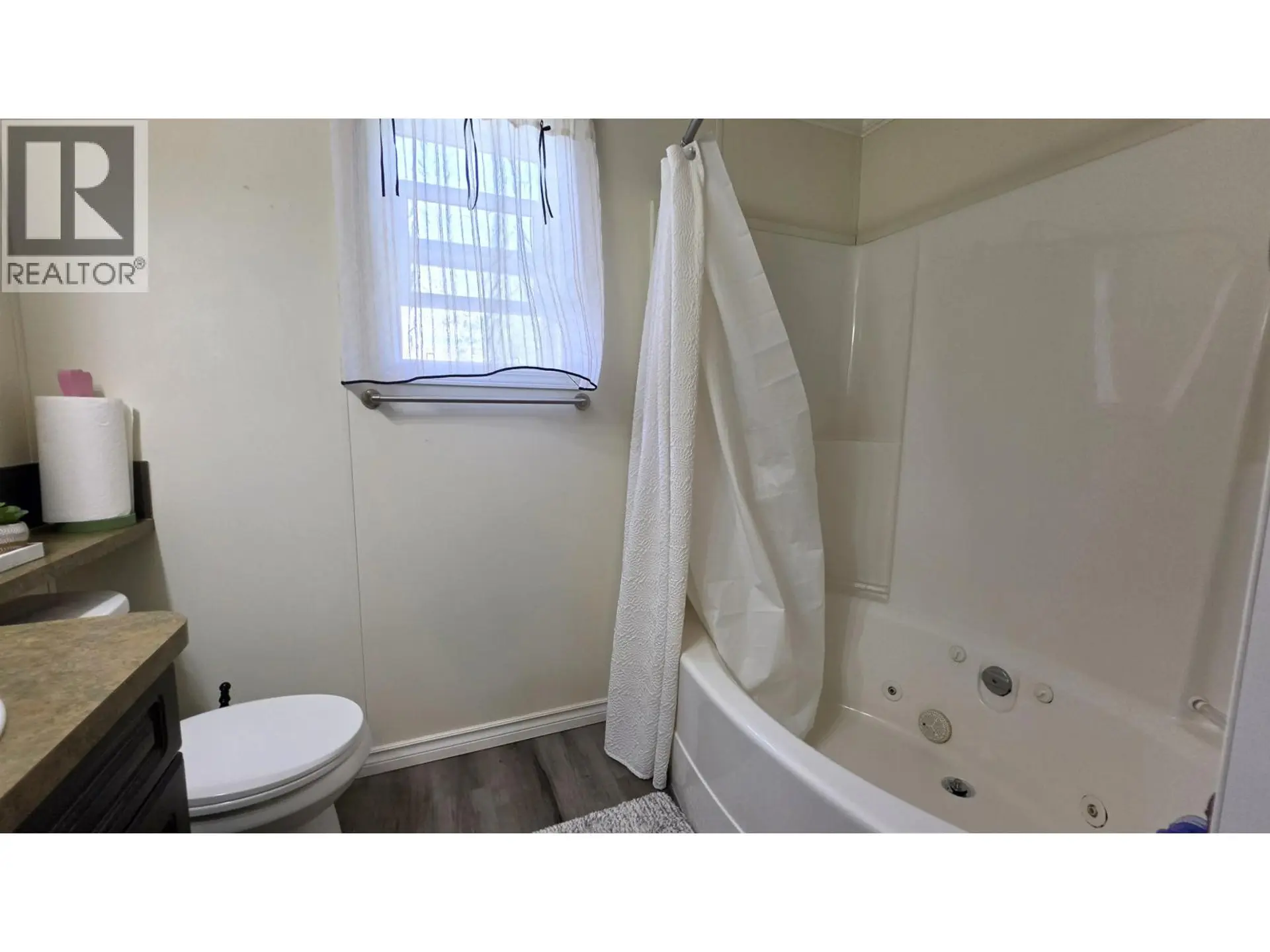 326 N BLACKBURN ROAD - Image 15