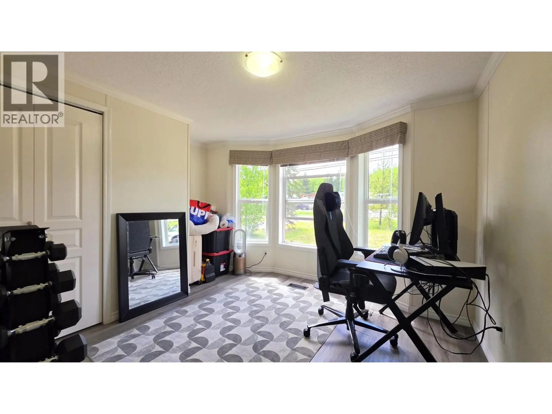 326 N BLACKBURN ROAD - Image 5