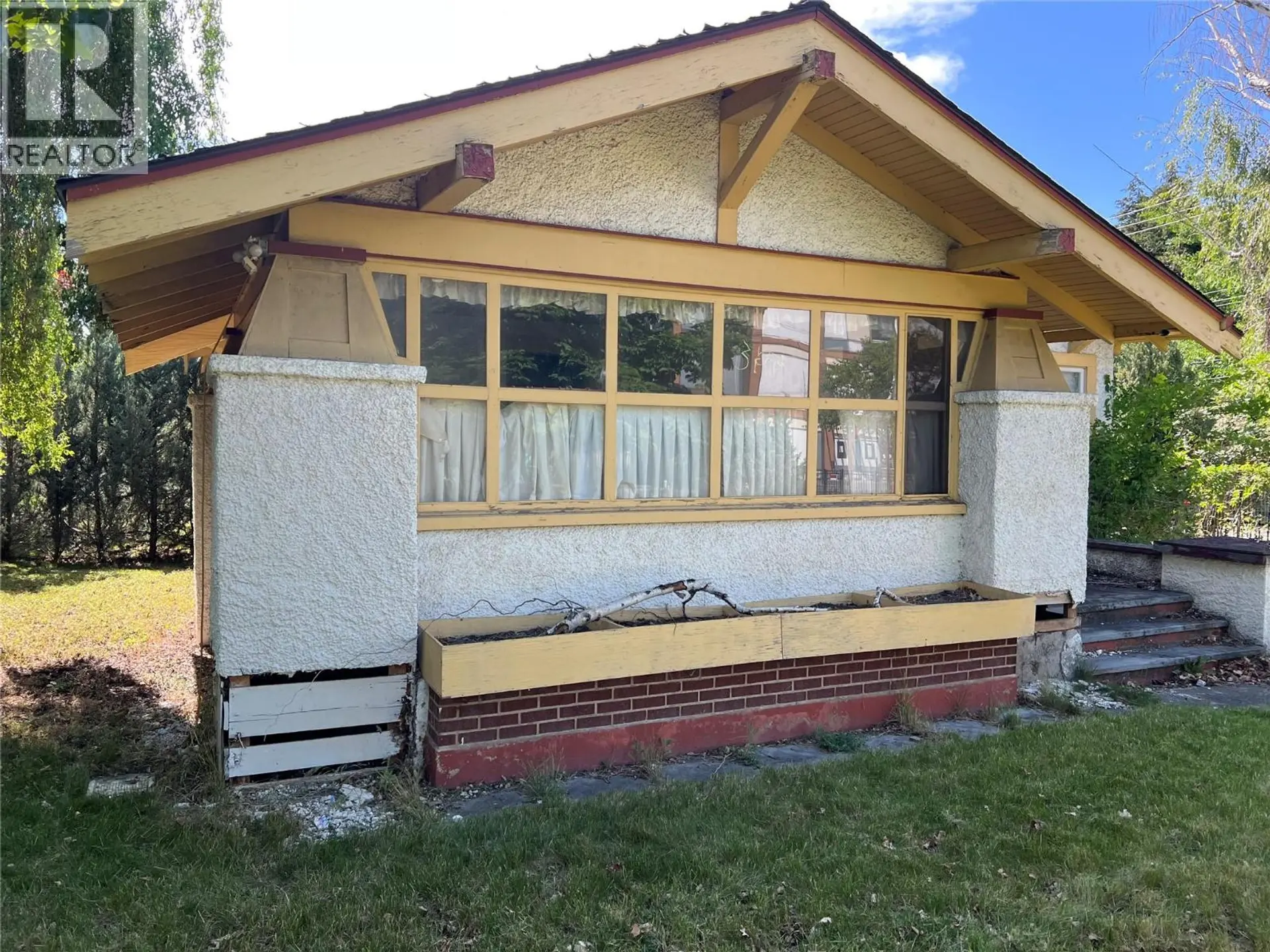 601 Winnipeg Street - Image 4