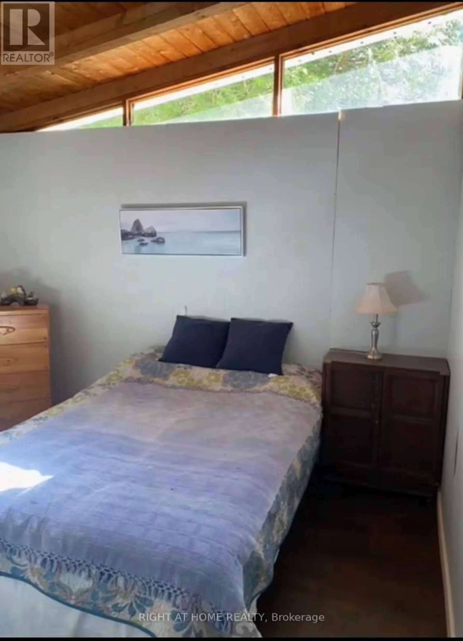 46 SANDY BAY ROAD - Image 10
