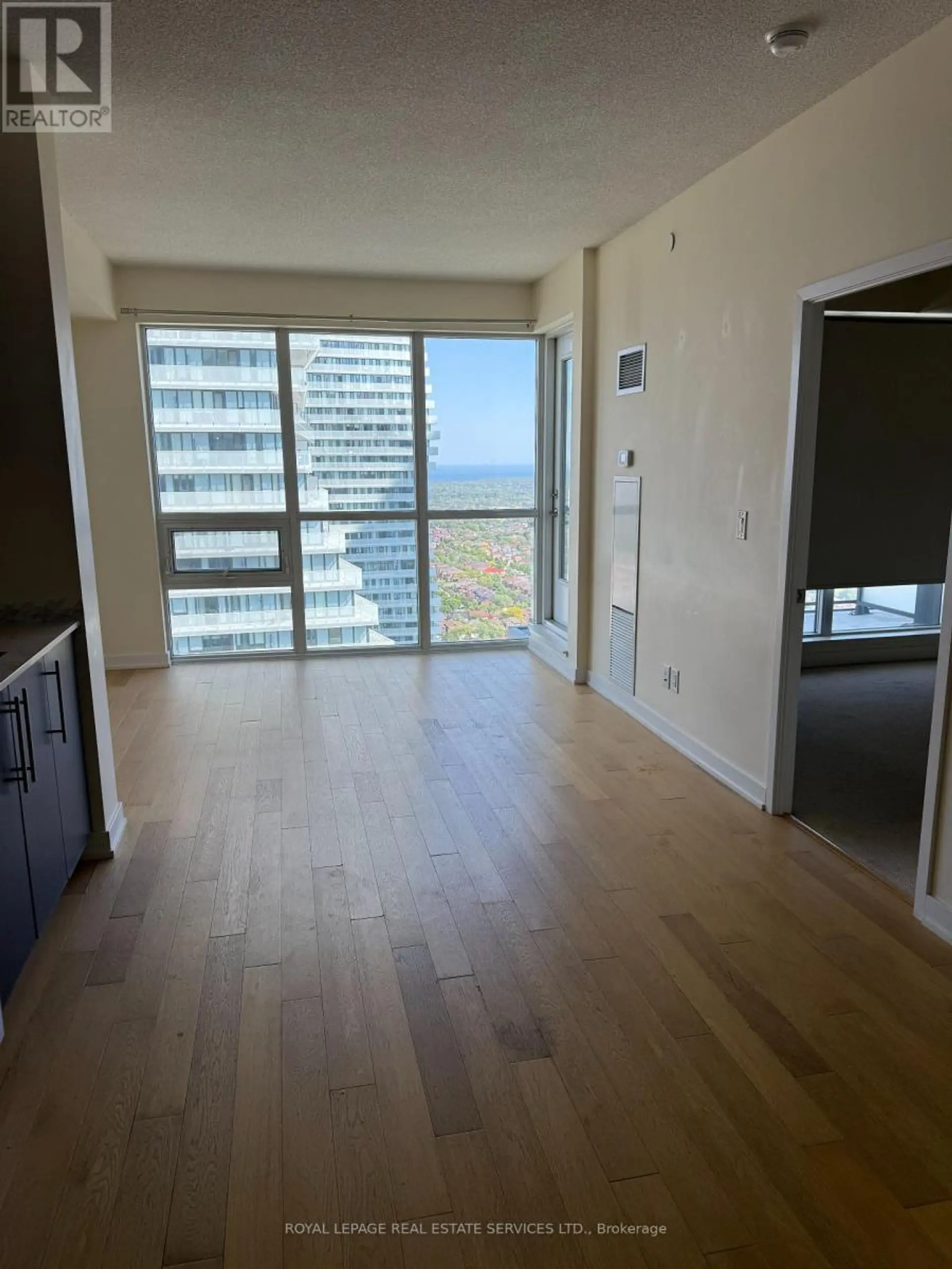 #3308 4011 BRICKSTONE MEWS - Image 4