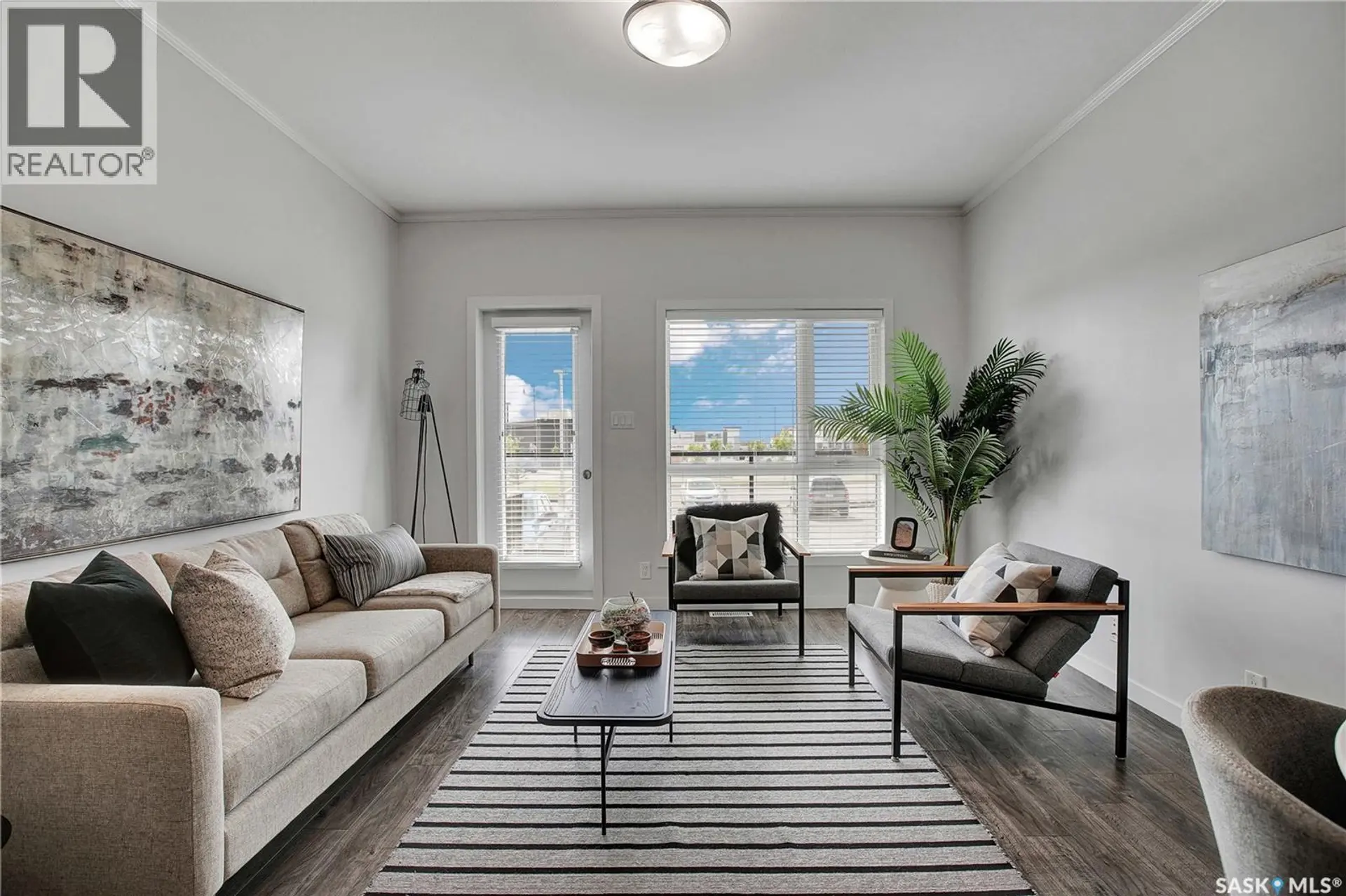#106 545 Hassard CLOSE - Image 1