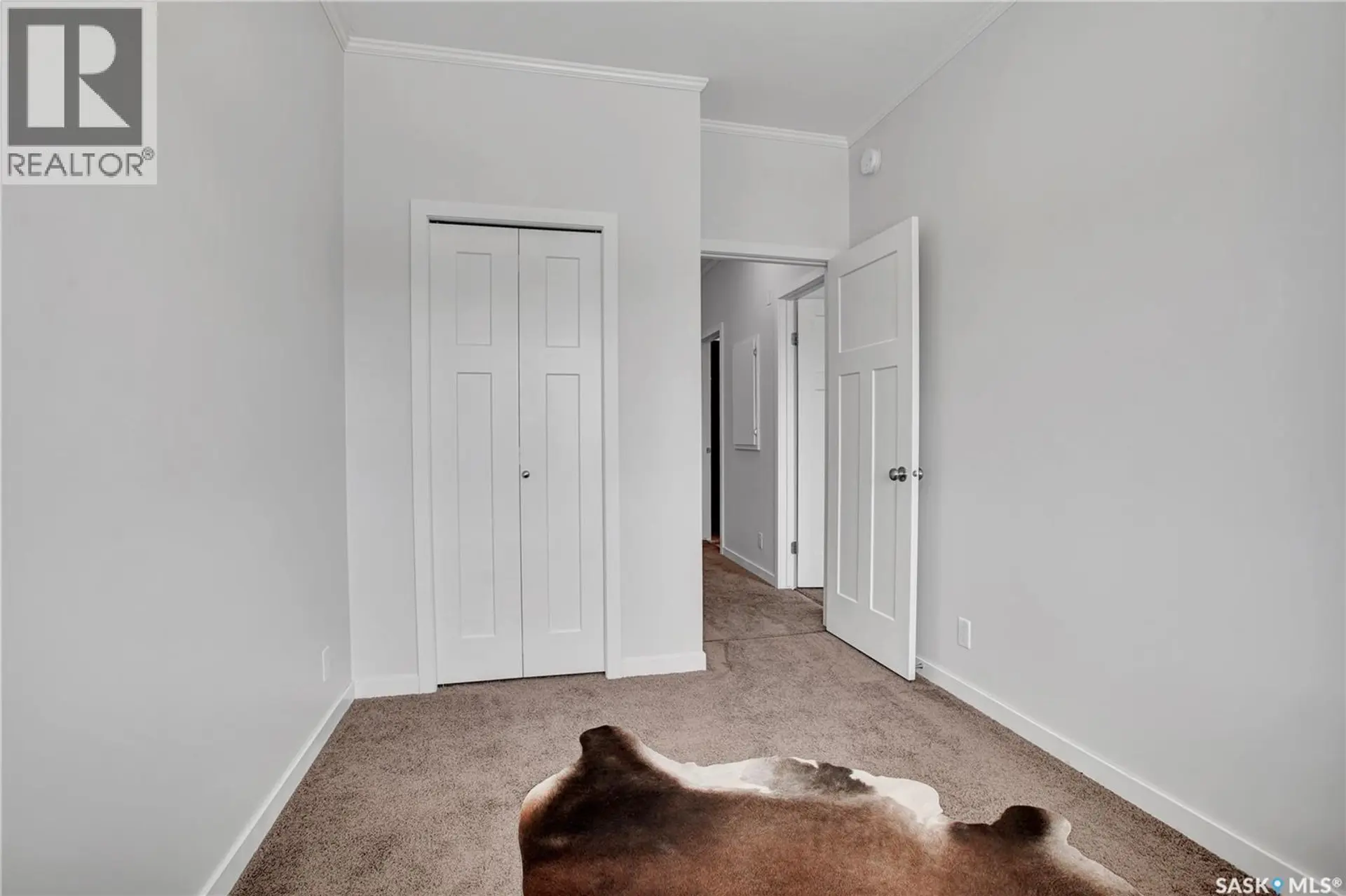 #106 545 Hassard CLOSE - Image 18