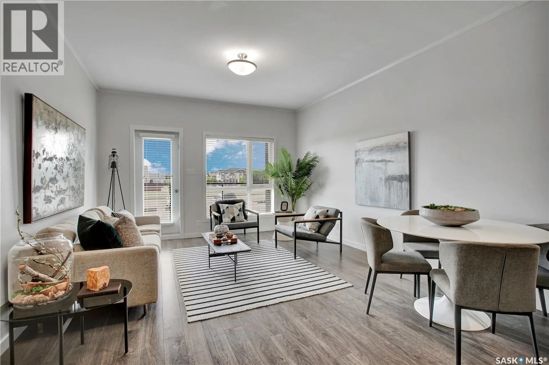 #106 545 Hassard CLOSE - Image 7