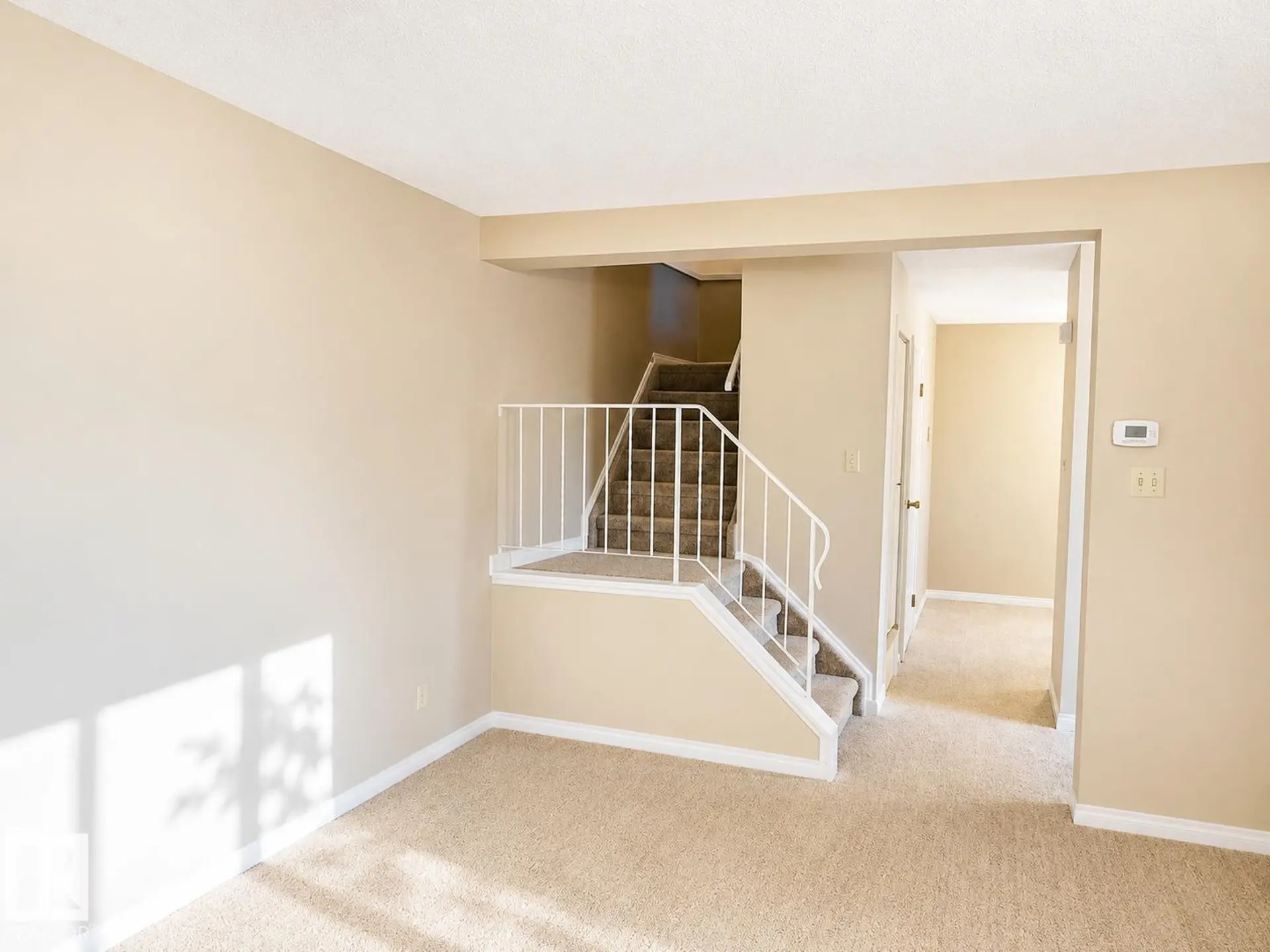 223 KASKITAYO CT NW - Image 2