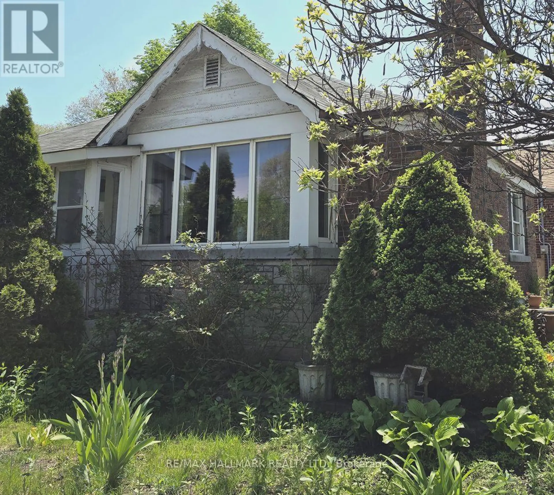 115 LANKIN BOULEVARD - Image 1