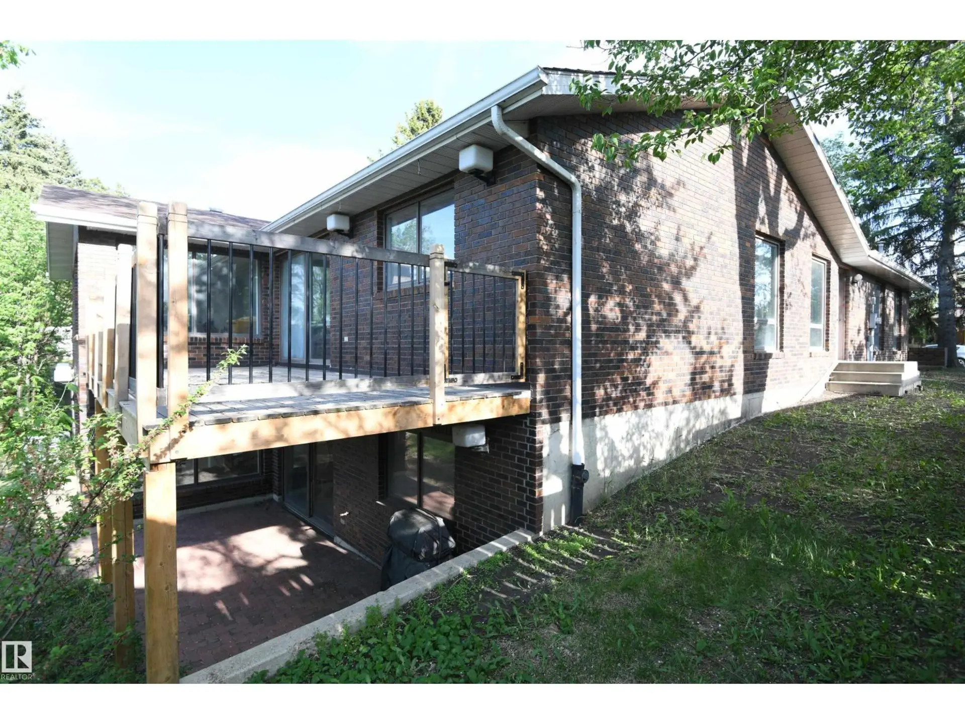 4108 106B AV NW - Image 9