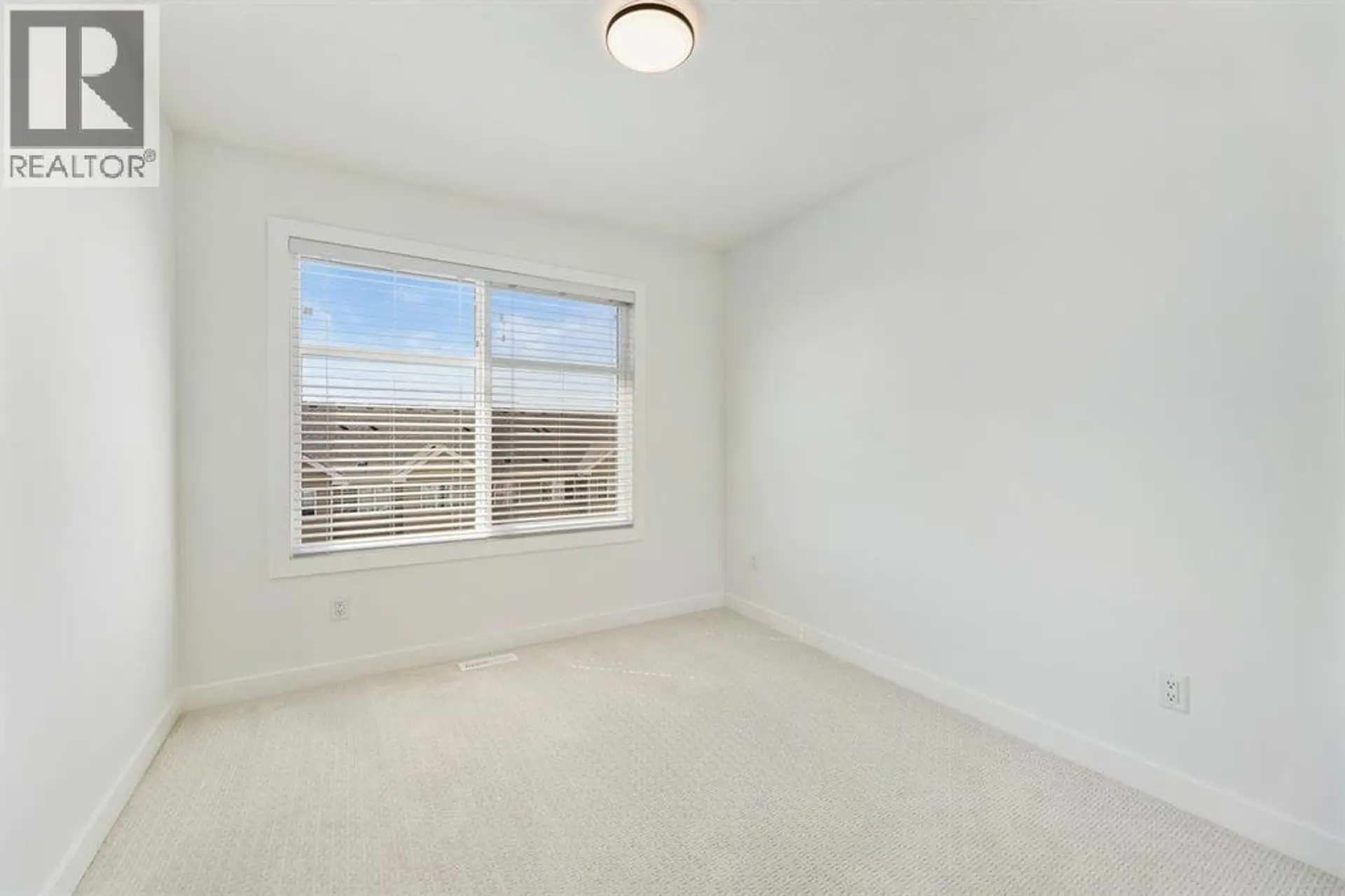 #124 1862 Cornerstone Boulevard NE - Image 12