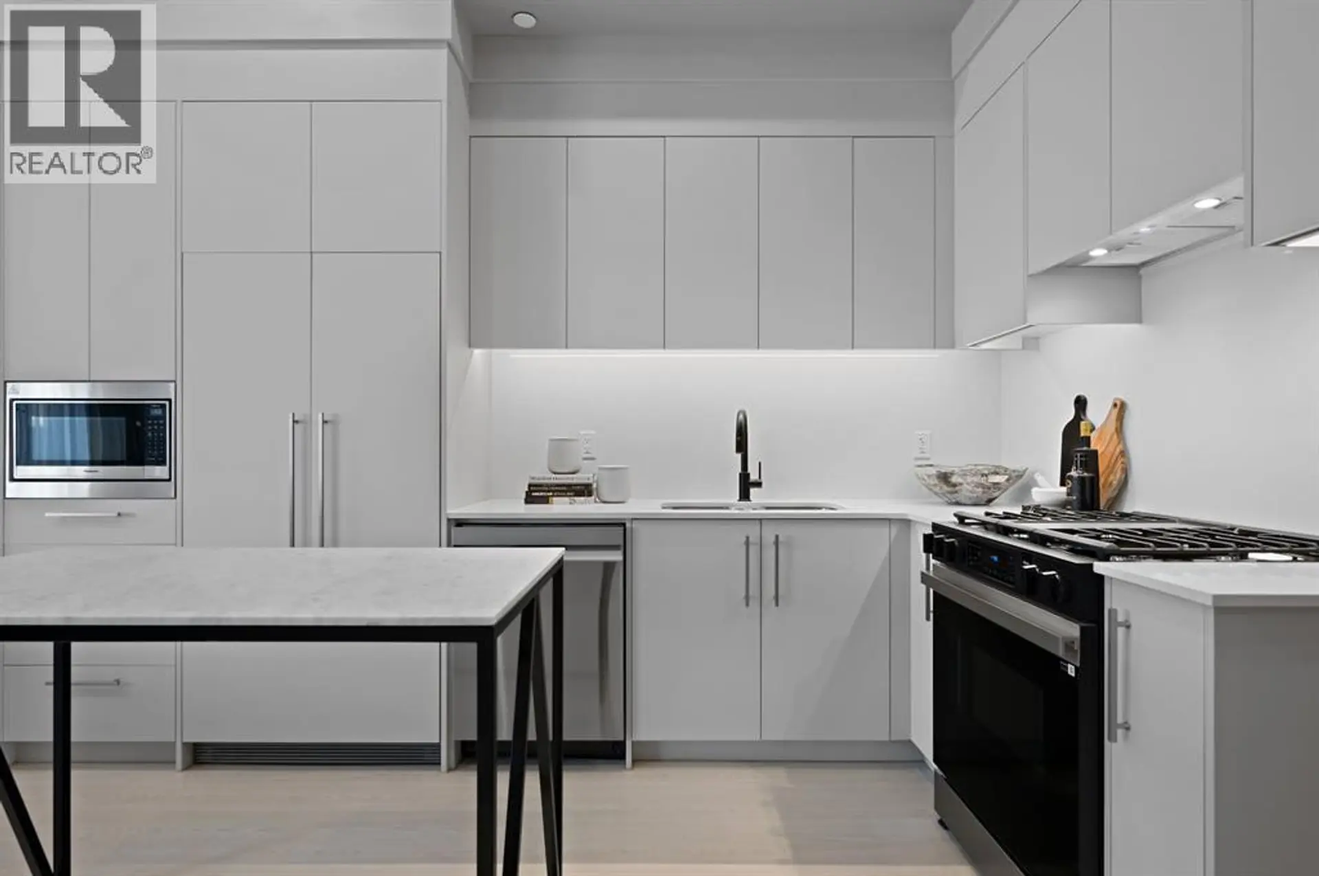 #103 8375 Broadcast Avenue SW - Image 17