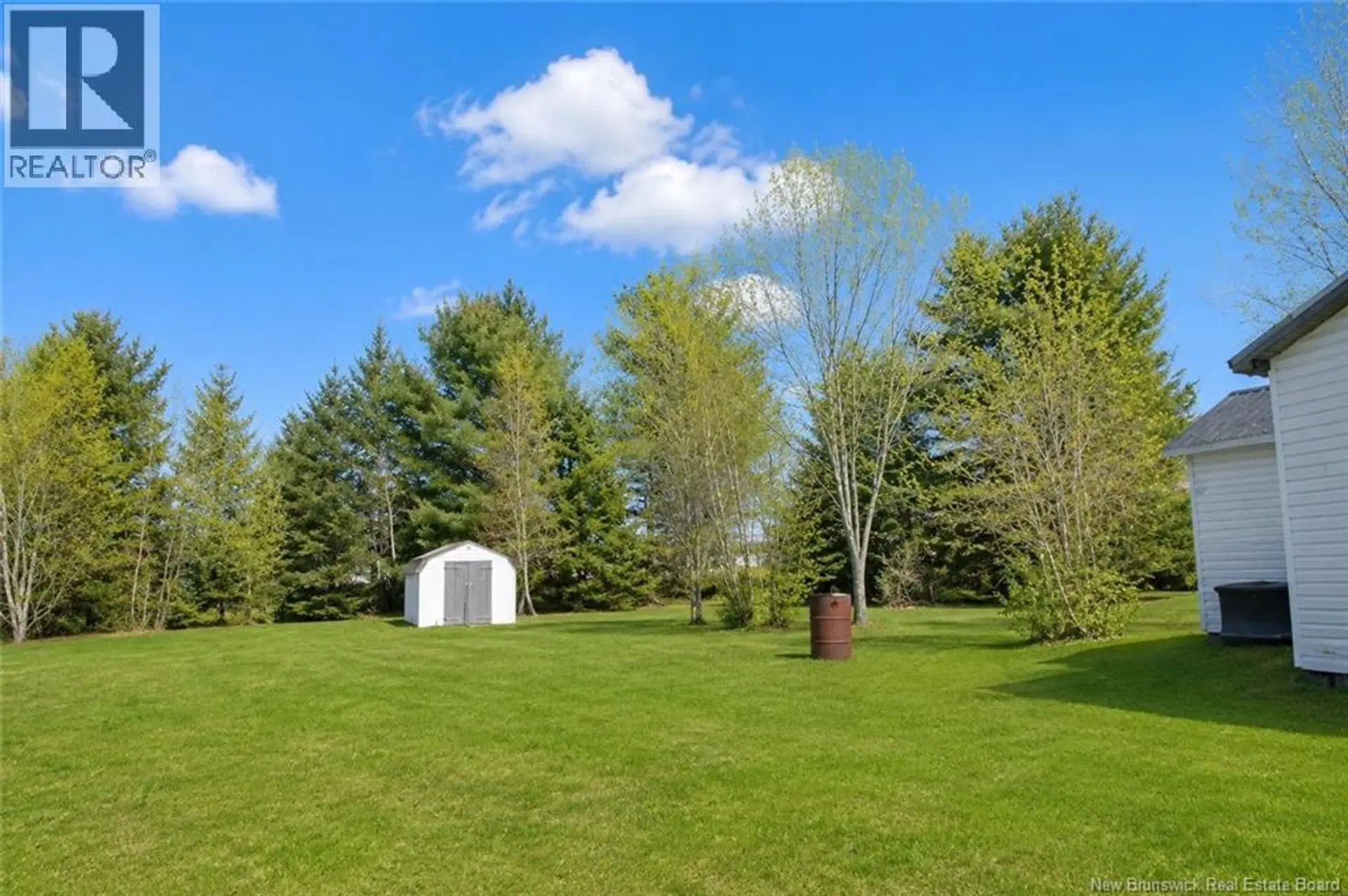 69 Bellevue - Image 15