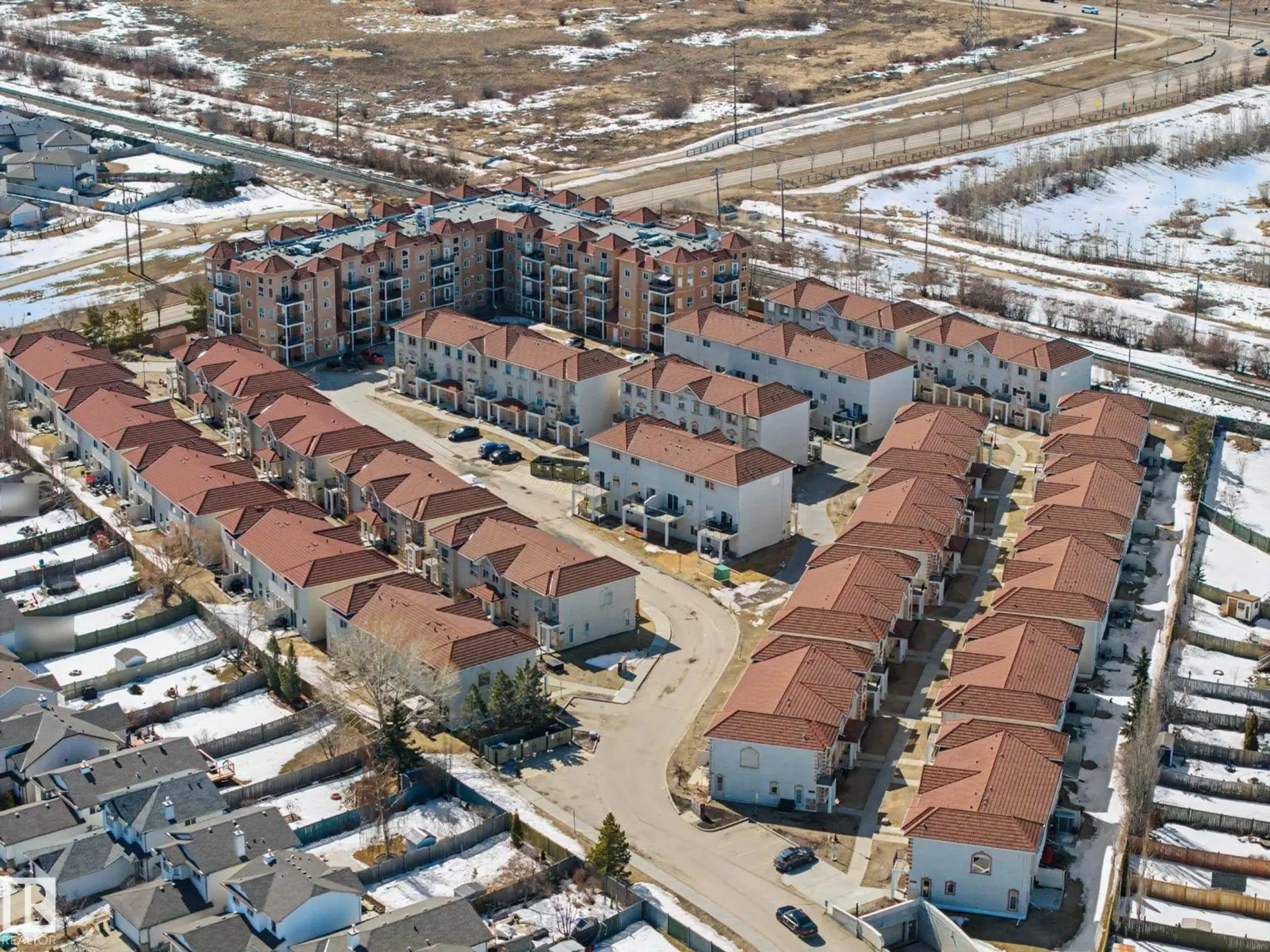 #92 13825 155 AV NW - Image 11
