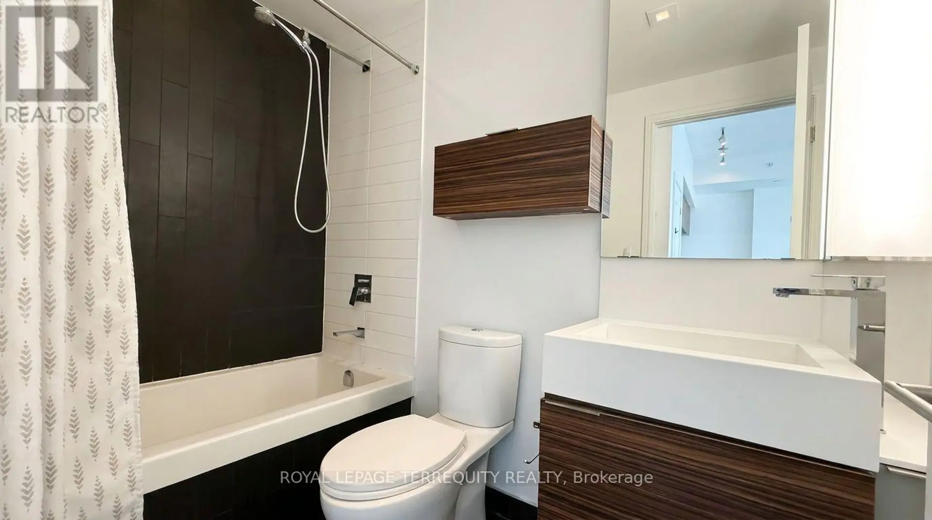 #4707 88 SCOTT STREET - Image 11