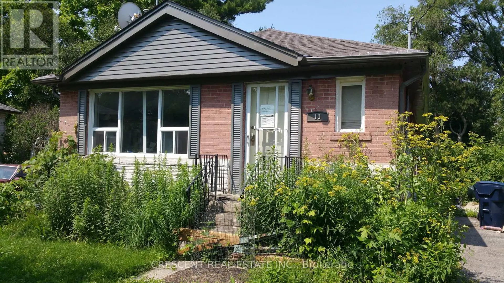 10 SHAVER COURT - Image 1