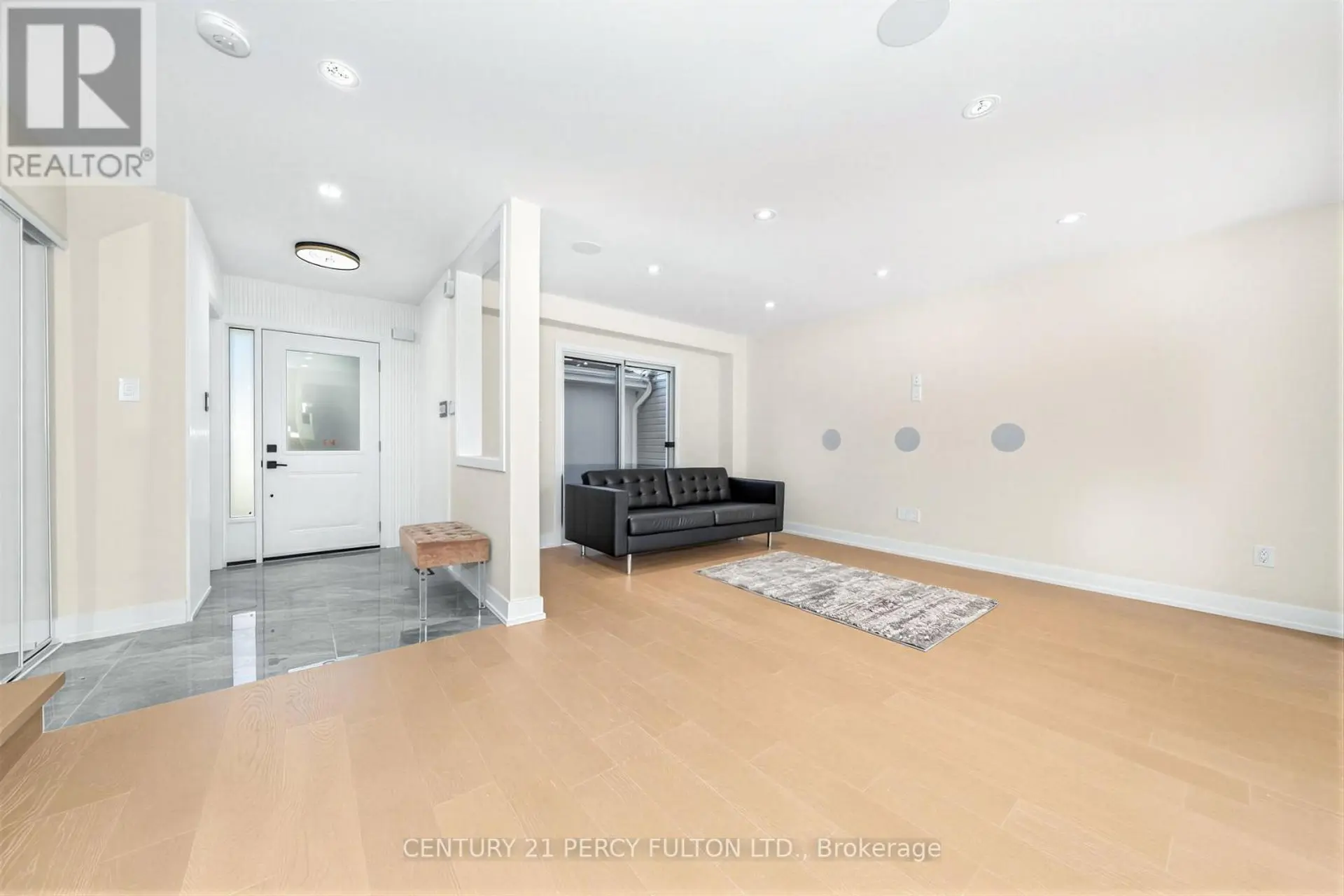 1611 GETA CIRCLE - Image 3