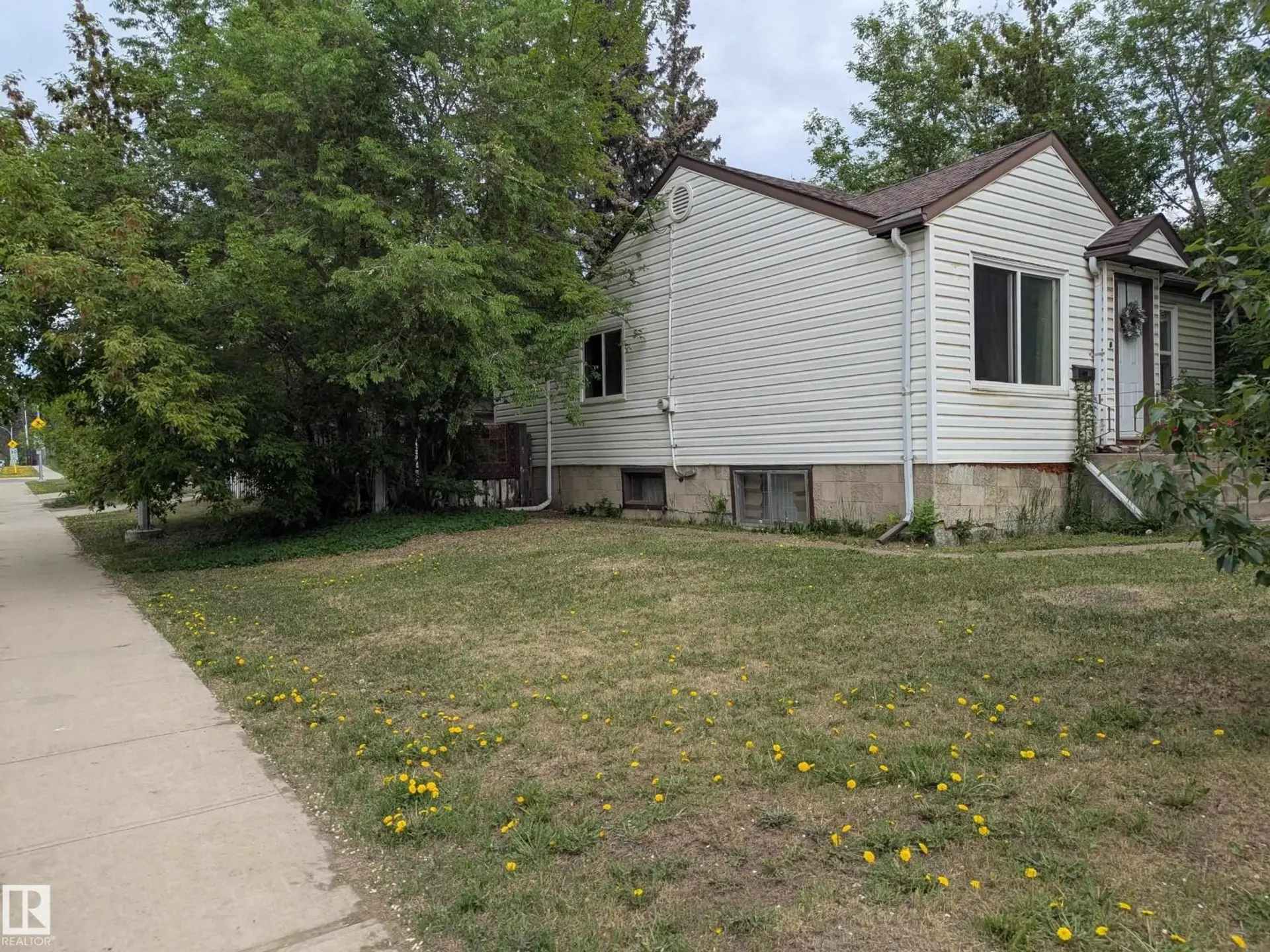 10650 76 AV NW - Image 3