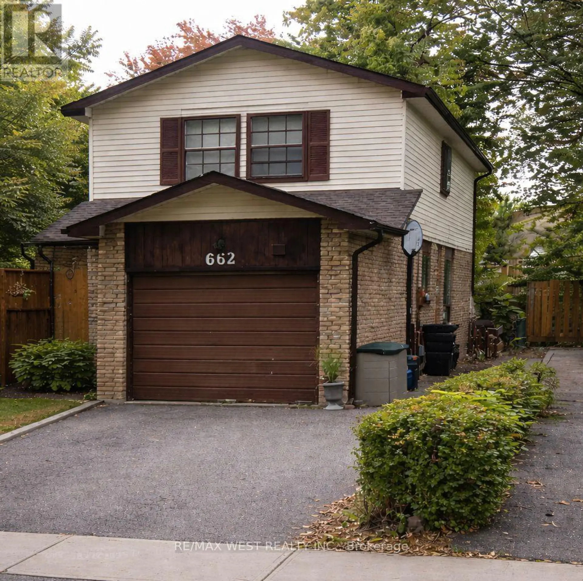 662 BALSAM CRESCENT - Image 1