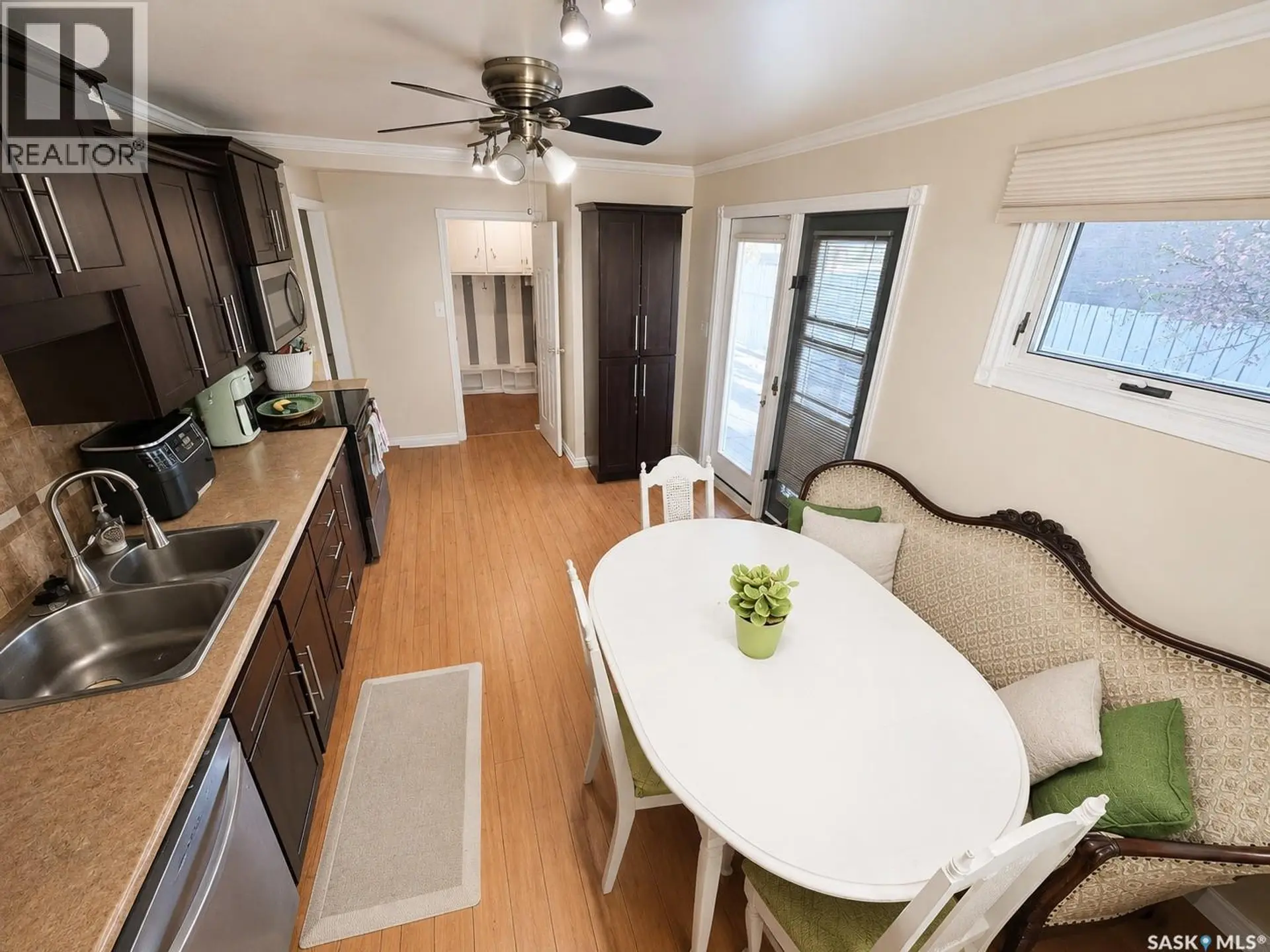 1410 4th AVENUE N - Image 4