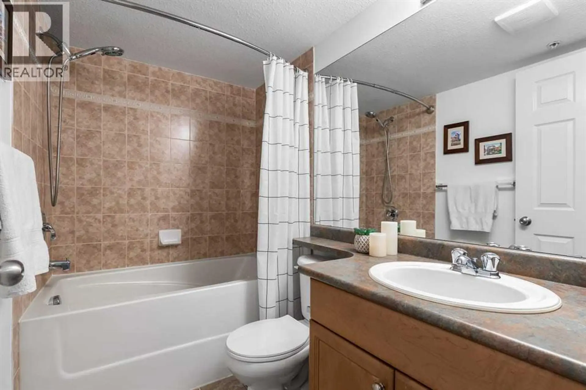 #301 1110 17 Street SW - Image 13