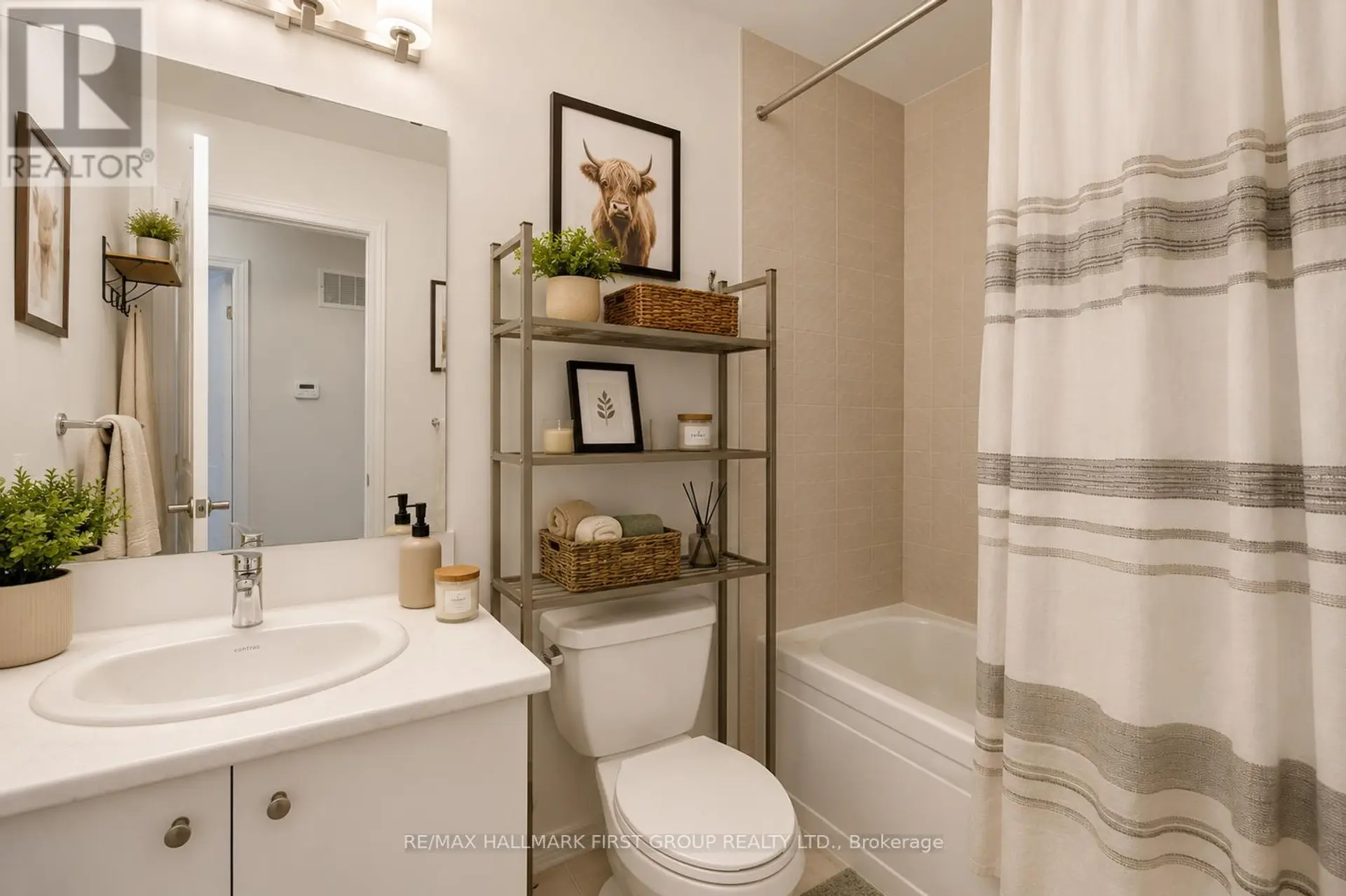 2019 CAMERON LOTT CRESCENT - Image 16