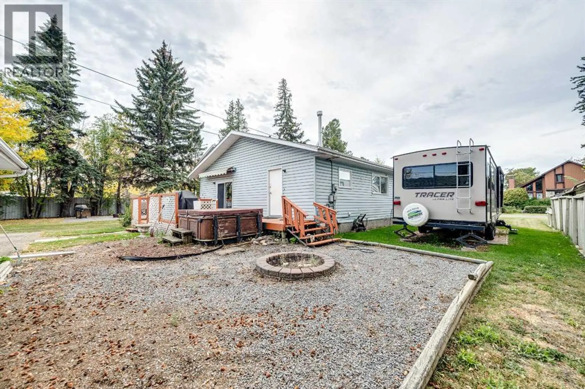 5005 43 Street E - Image 16