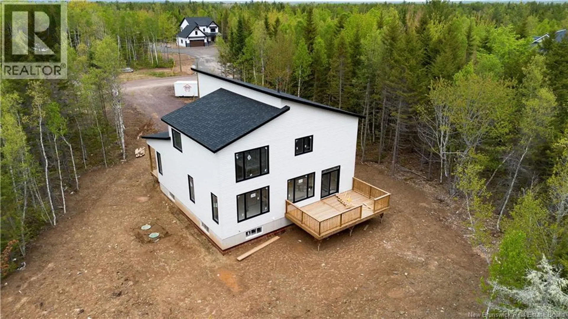 31 Maefield Street - Image 2