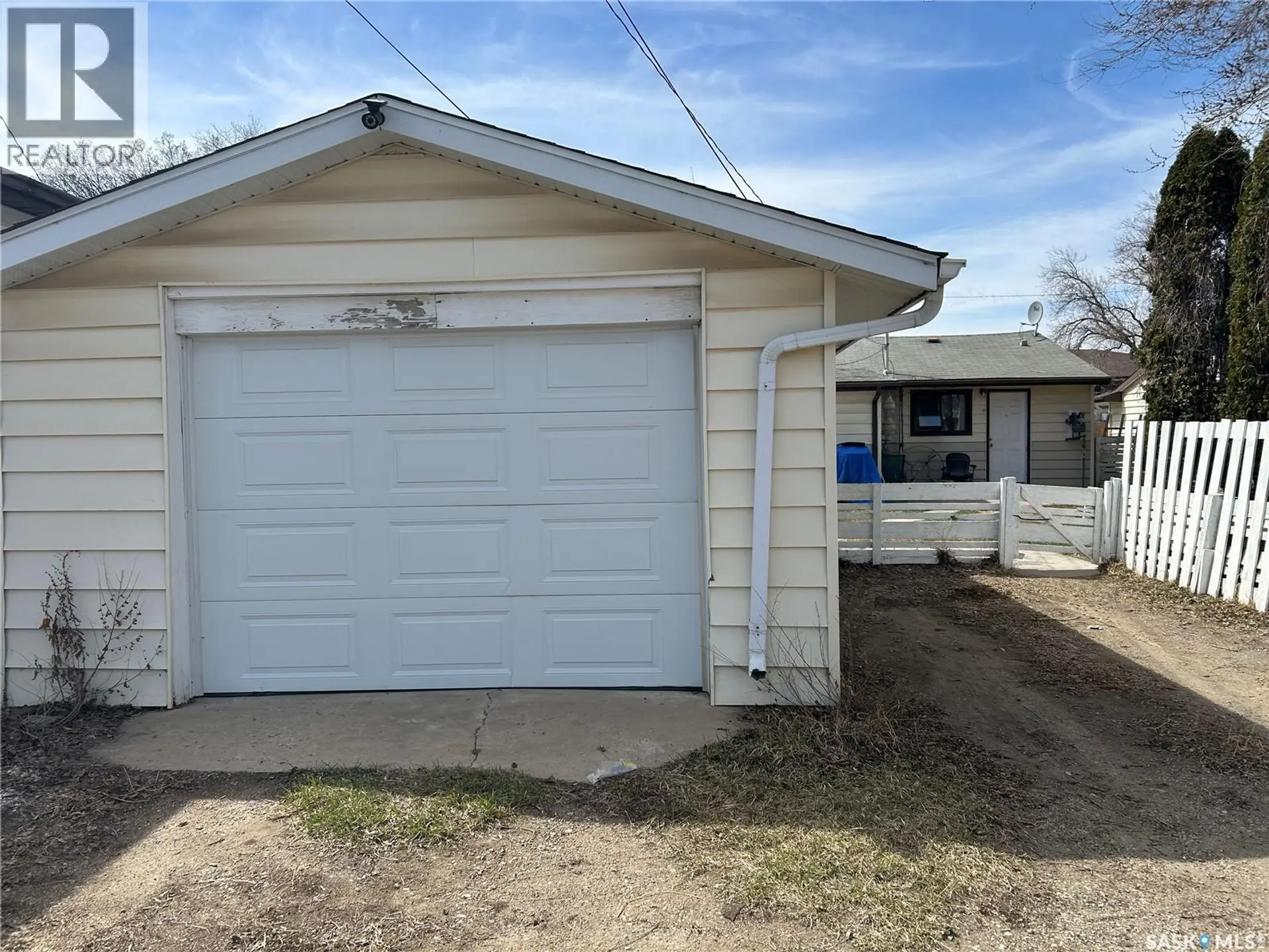 514 W AVENUE S - Image 16