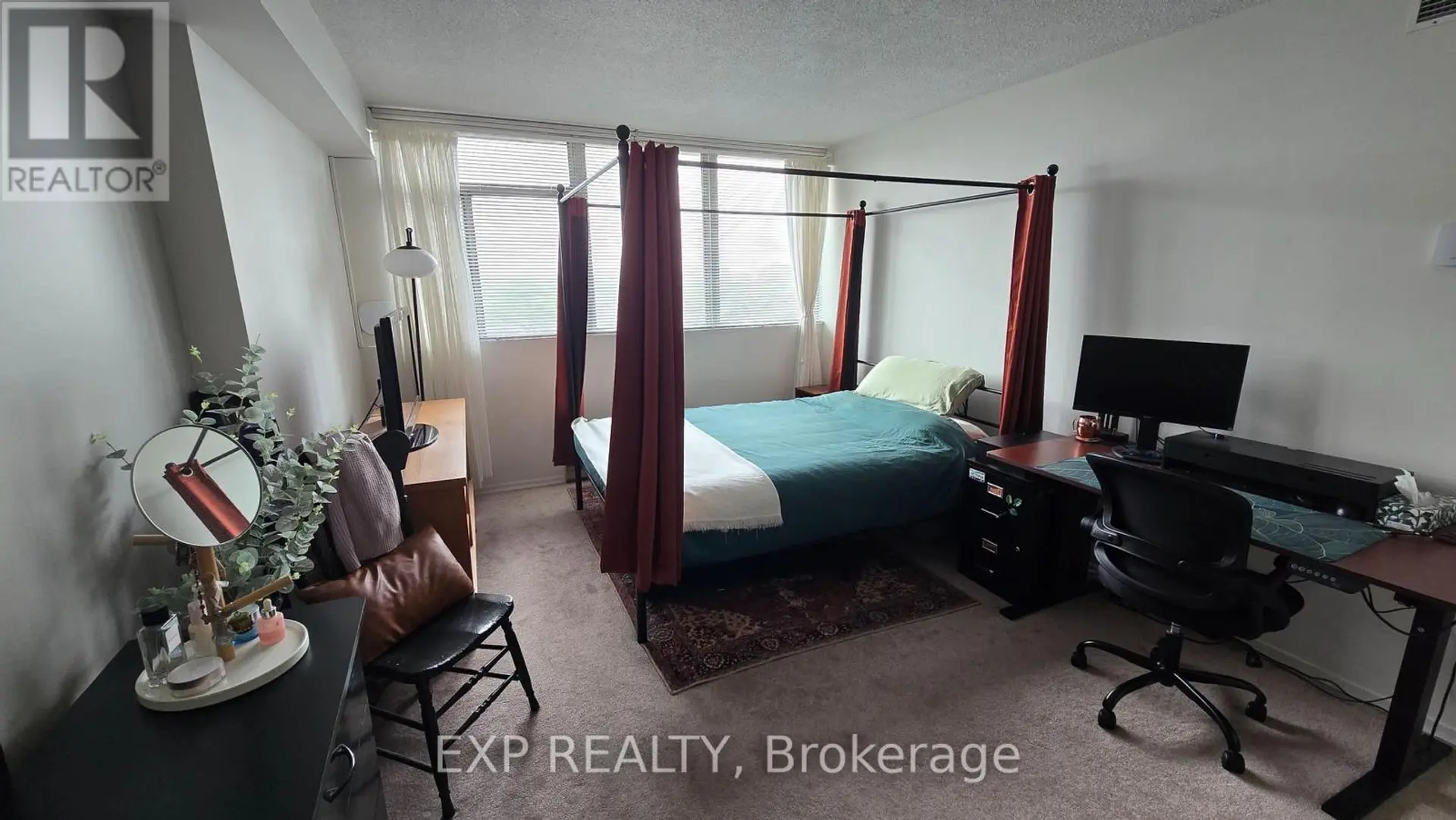 #1105 530 LAURIER AVENUE W - Image 12