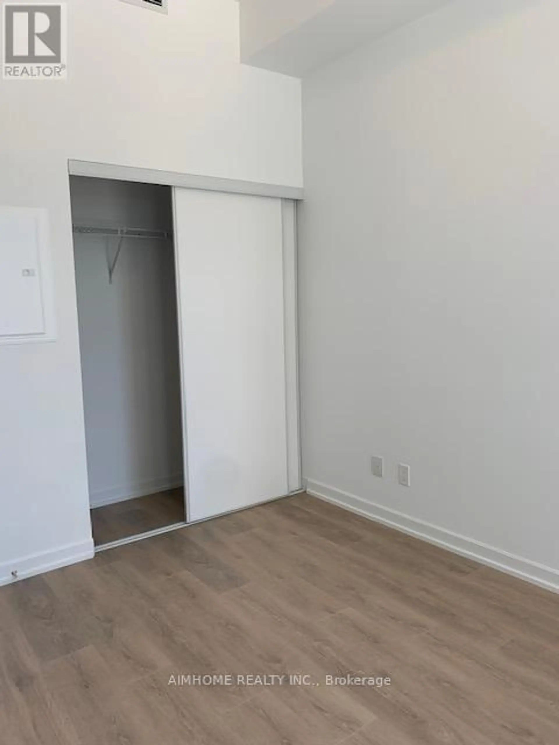 #306 32 FOREST MANOR ROAD - Image 5