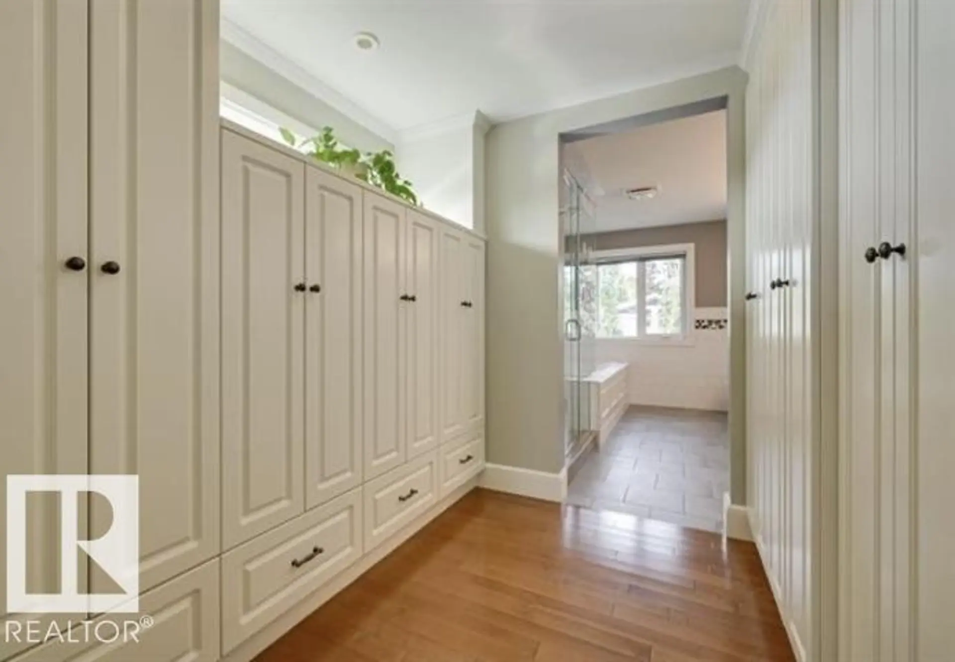 10836 130 Street NW - Image 11