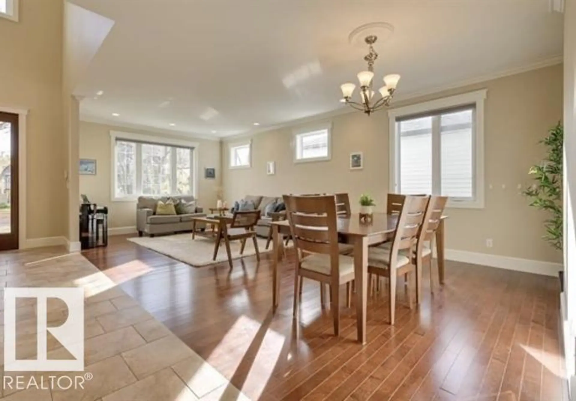 10836 130 Street NW - Image 6
