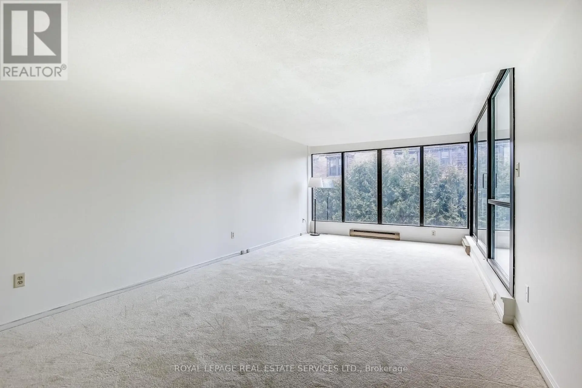 #303 2545 BLOOR STREET W - Image 11