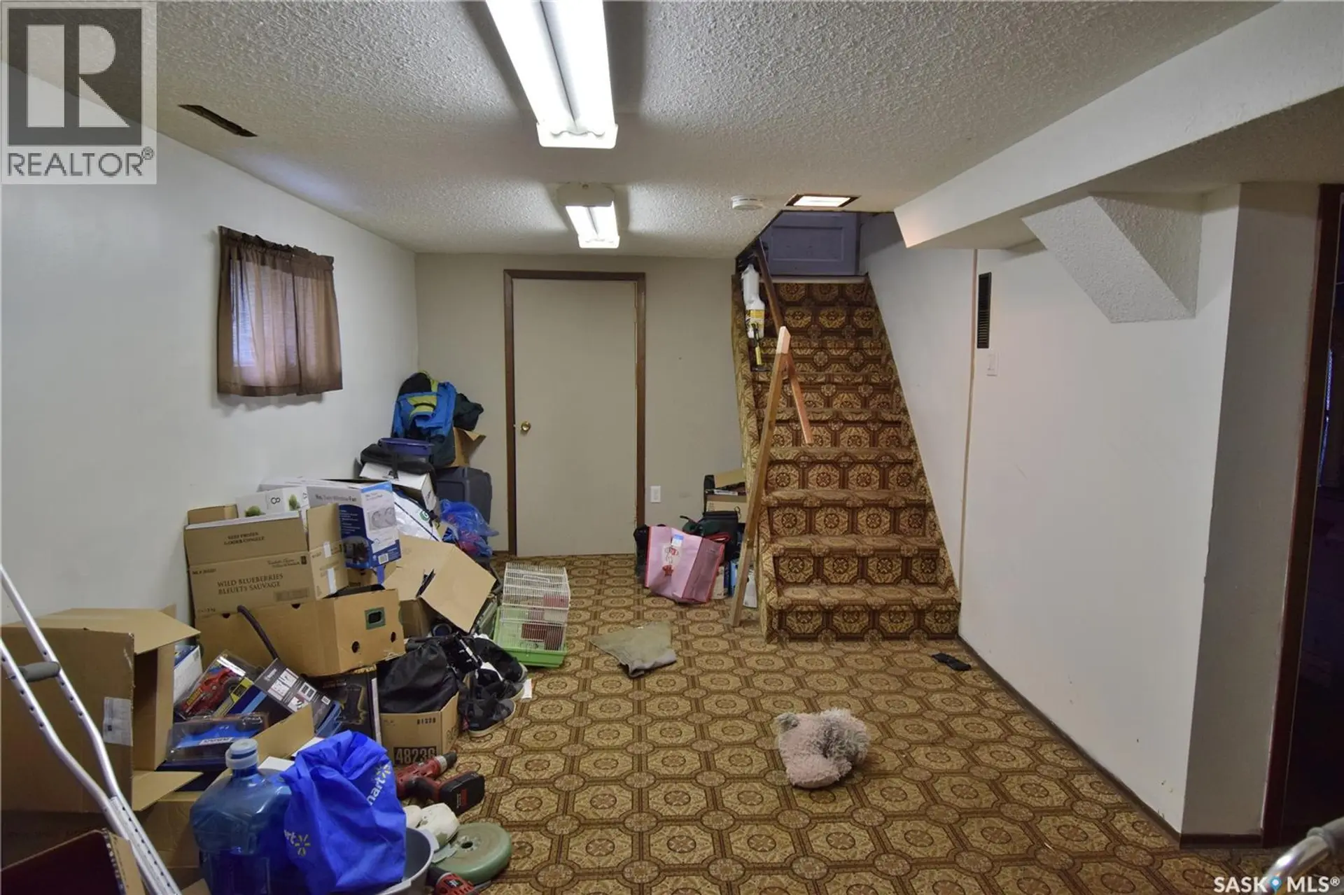 579 25th STREET E - Image 9