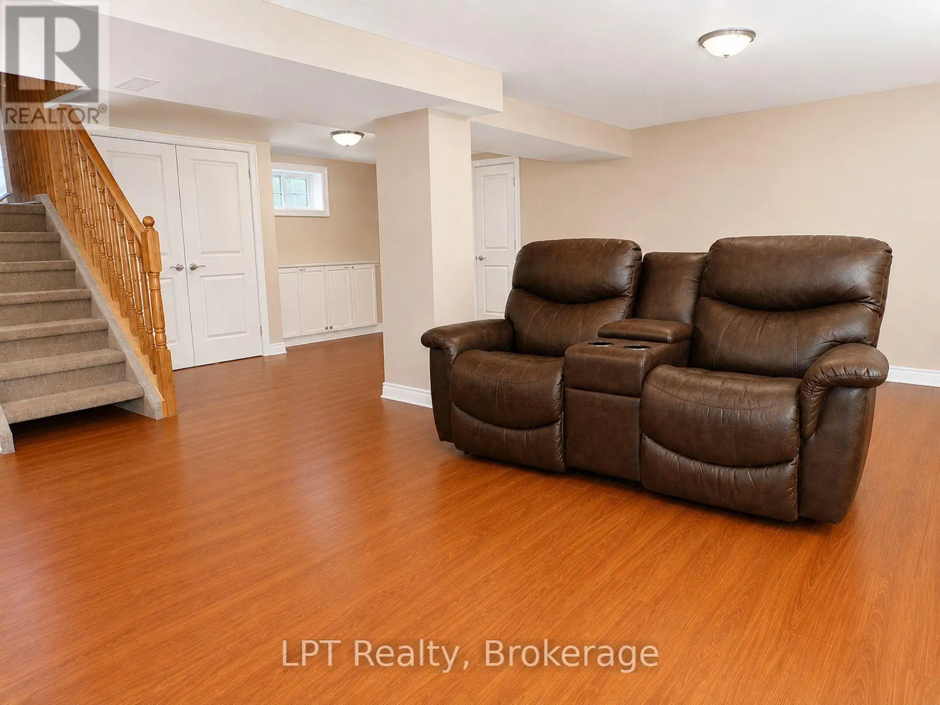 256 FAREWELL STREET - Image 15