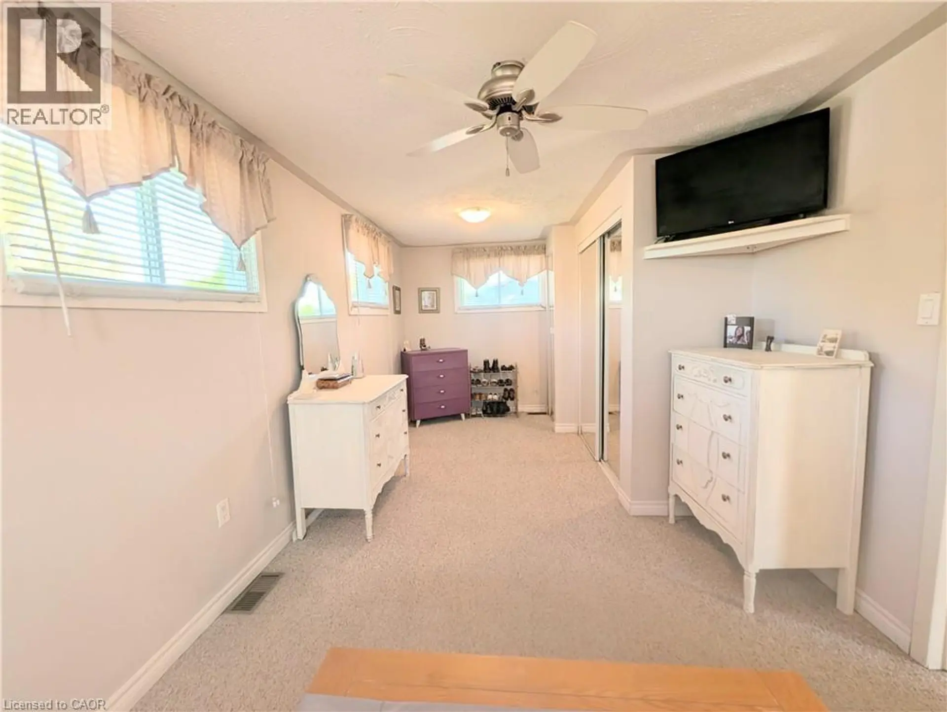 18 KENNETH Avenue - Image 6
