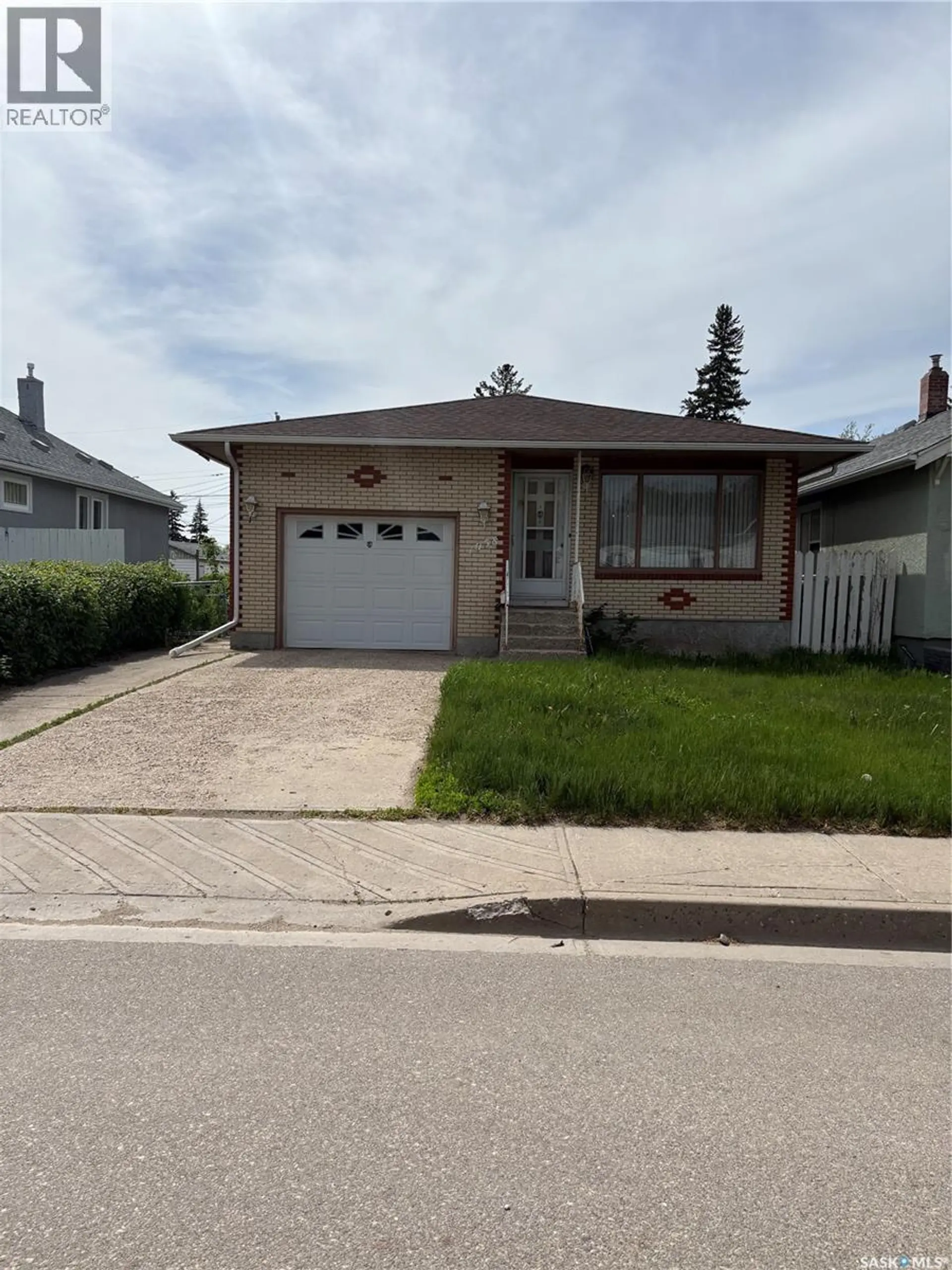 1058 MONTAGUE STREET - Image 1