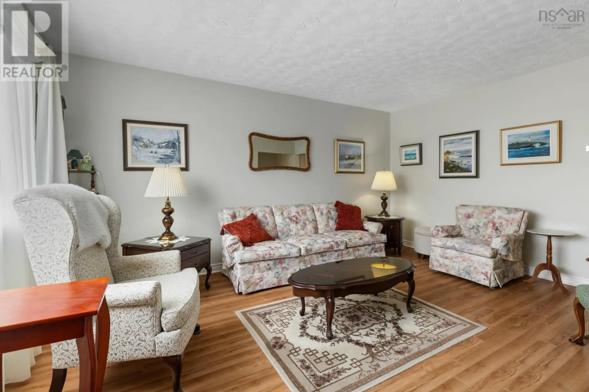 2883 Connaught Avenue - Image 6