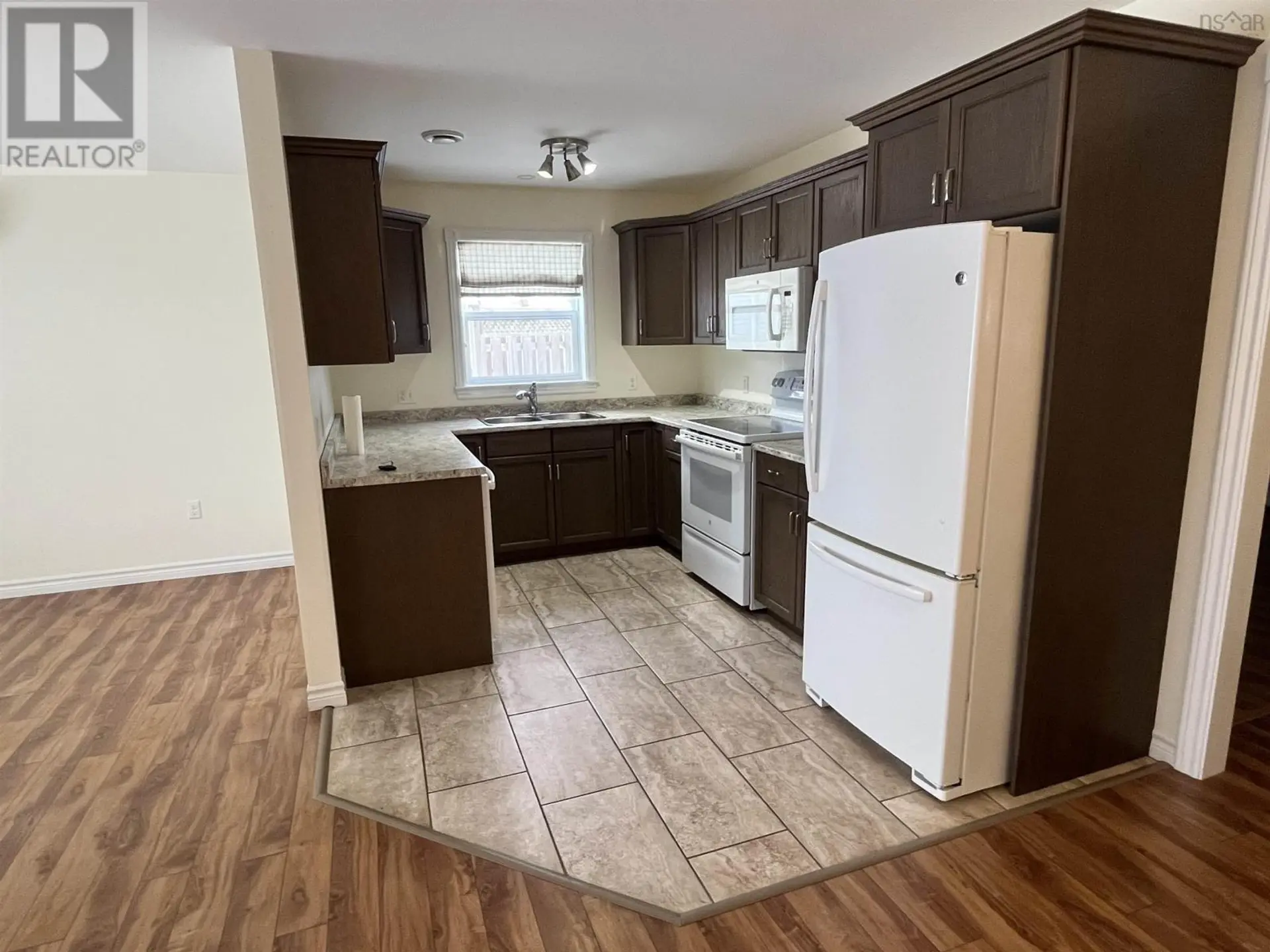42 Kimbrough Court - Image 4