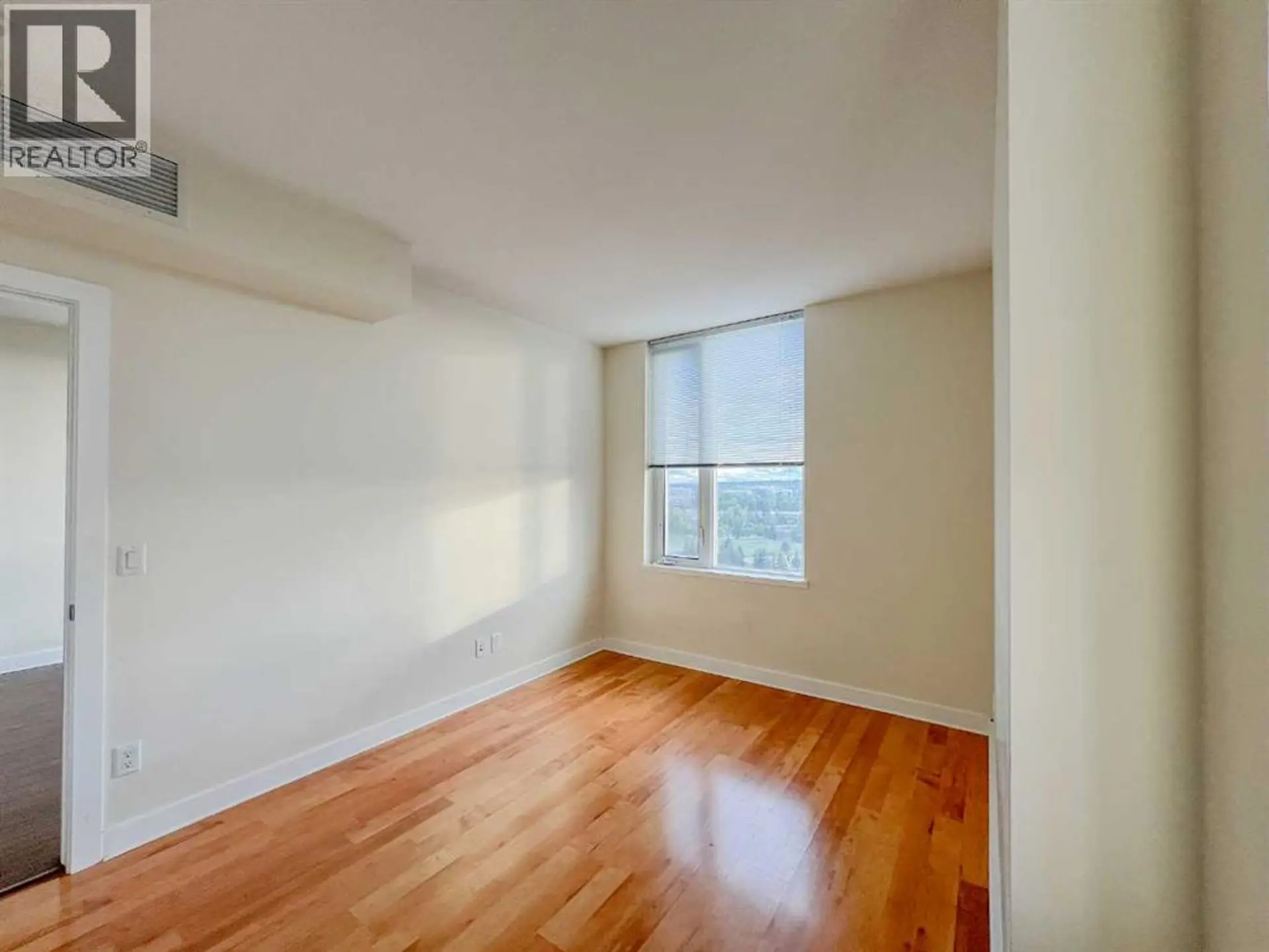 #1307 3830 Brentwood Road NW - Image 10